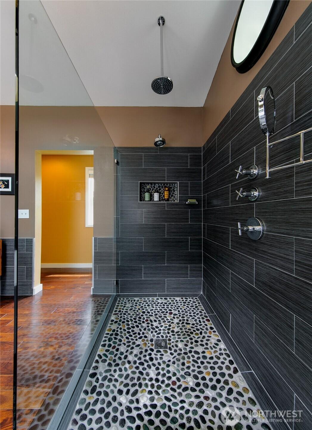 SEATTLE, Washington, 98112, United States, 3 Bedrooms Bedrooms, ,3 BathroomsBathrooms,Residential,For Sale,1875763