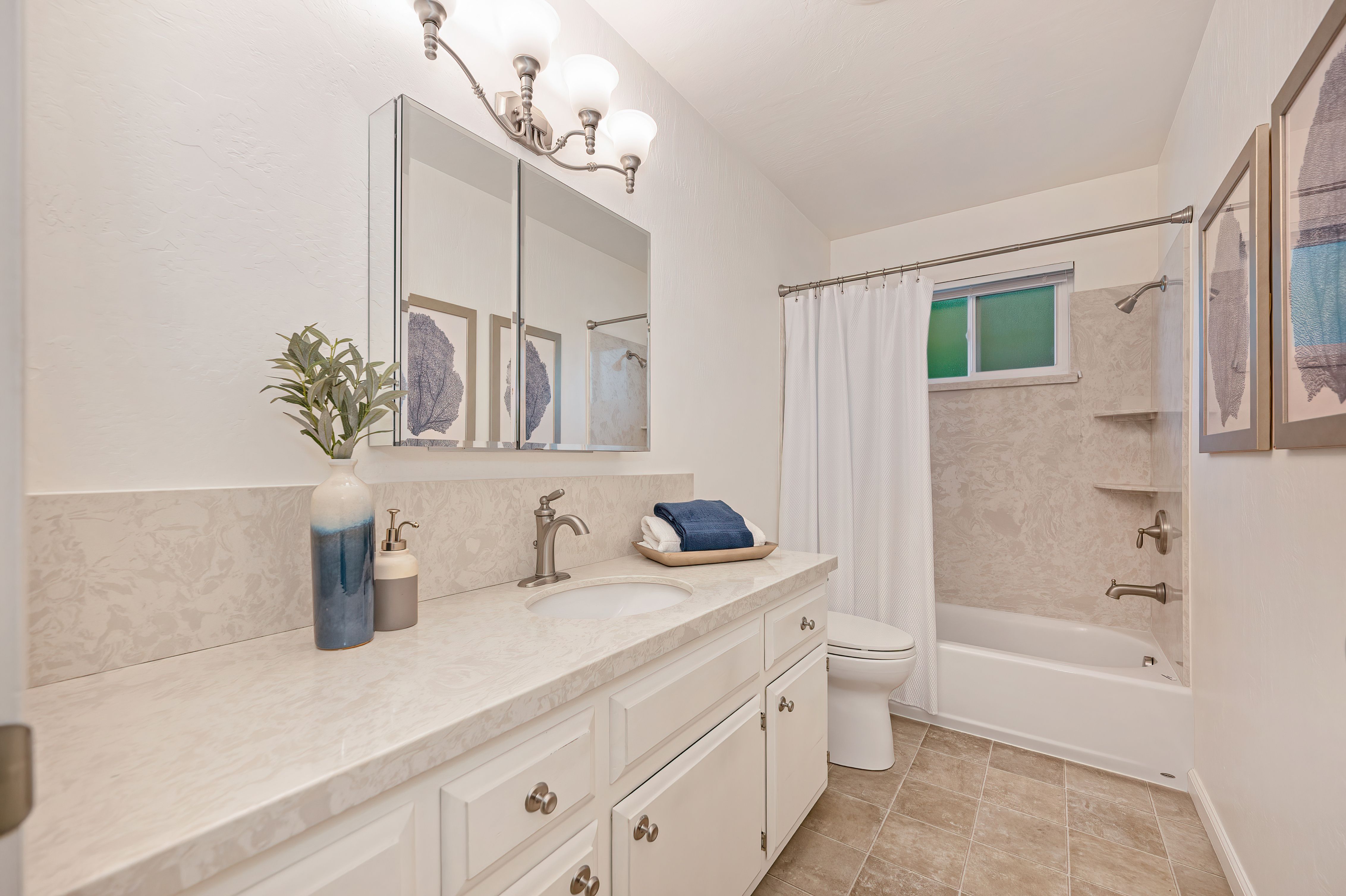  4608 Sagar Avenue, Sacramento, CA 95821 - 物件實景