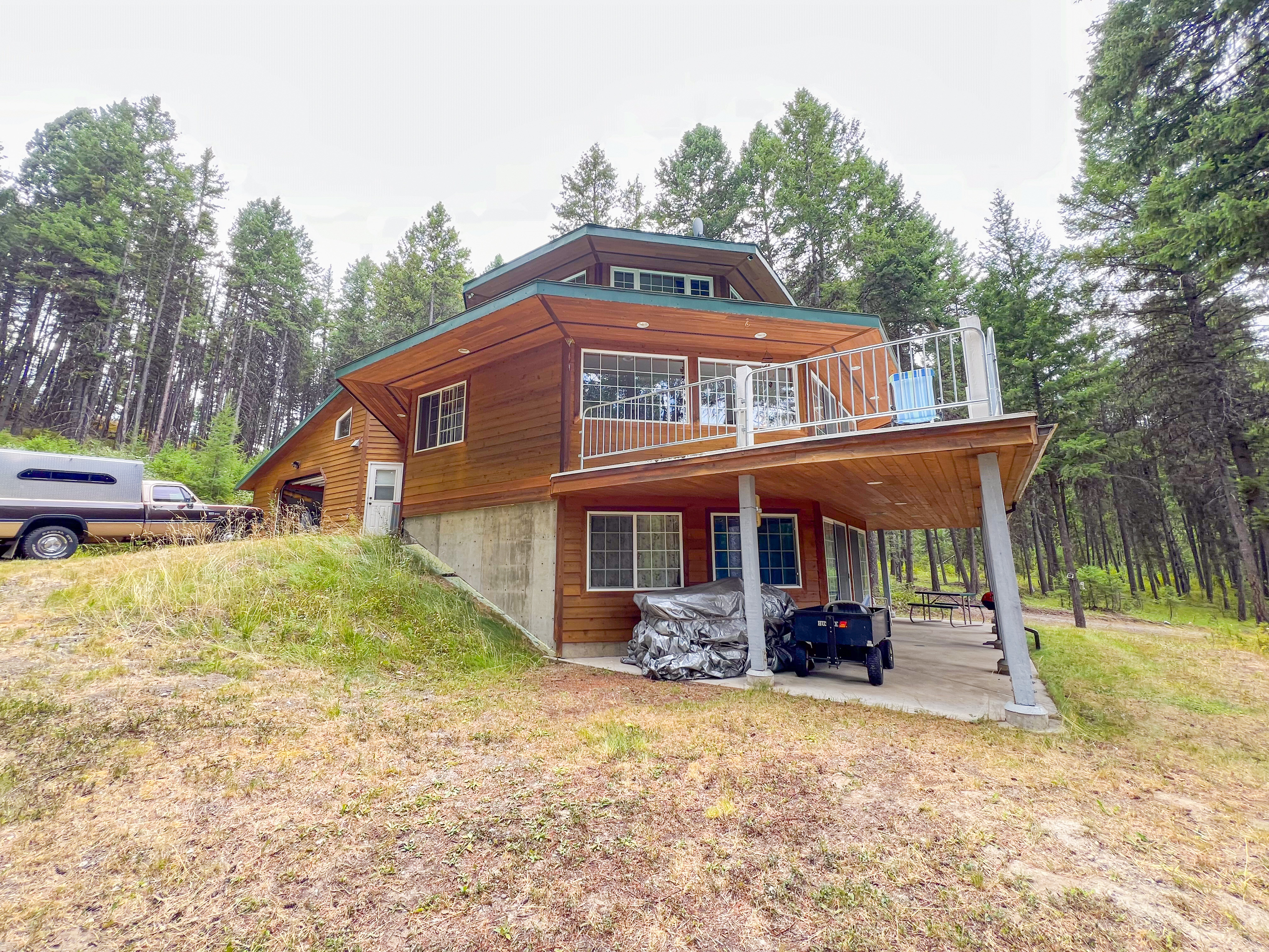 Republic, Washington, 99166, United States, 3 Bedrooms Bedrooms, ,3 BathroomsBathrooms,Residential,For Sale,1976903