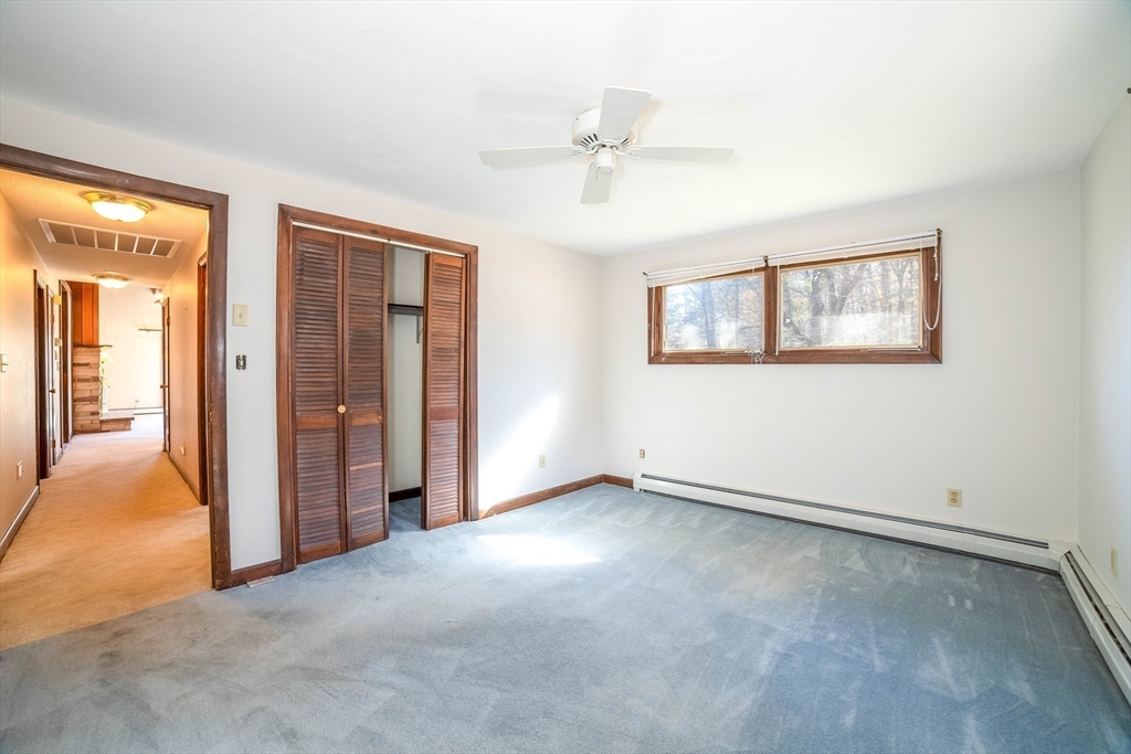 Holden, Massachusetts, 01520, United States, 3 Bedrooms Bedrooms, ,3 BathroomsBathrooms,Residential,For Sale,1991107