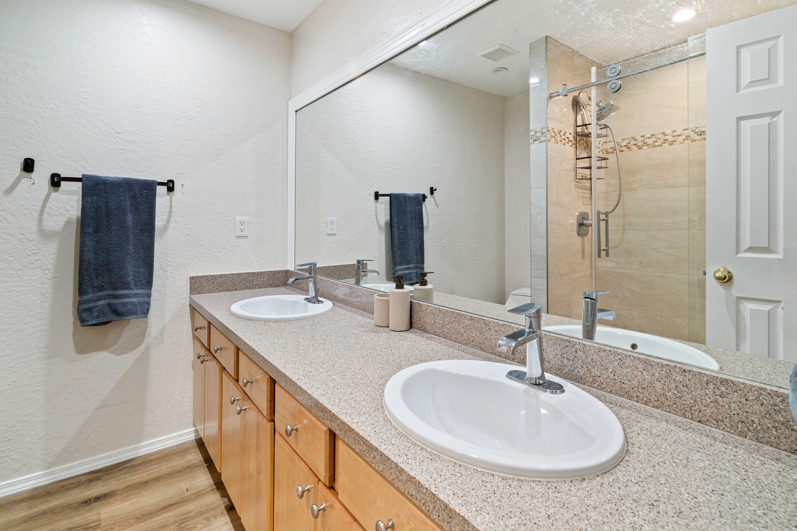  Move-In Ready Castle Pines Townhome - 物件實景