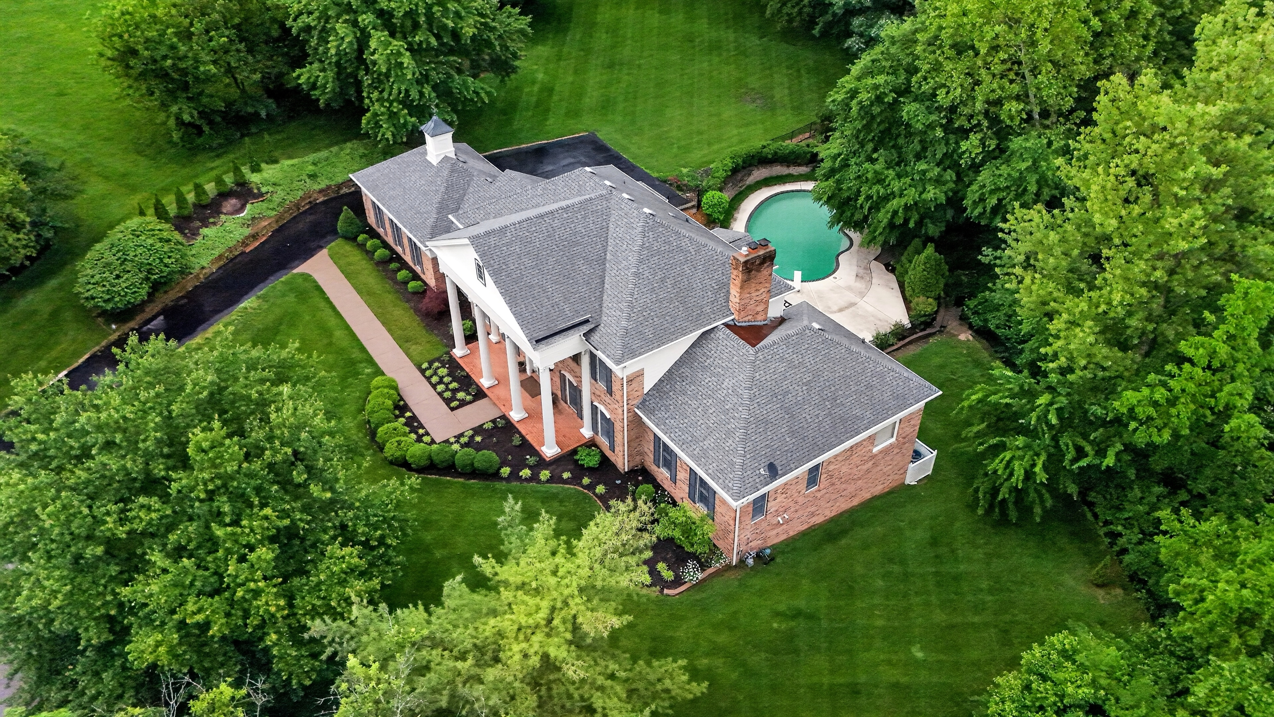  Don’t miss the opportunity to own this beautifully maintained Miceli-built home - 物件實景