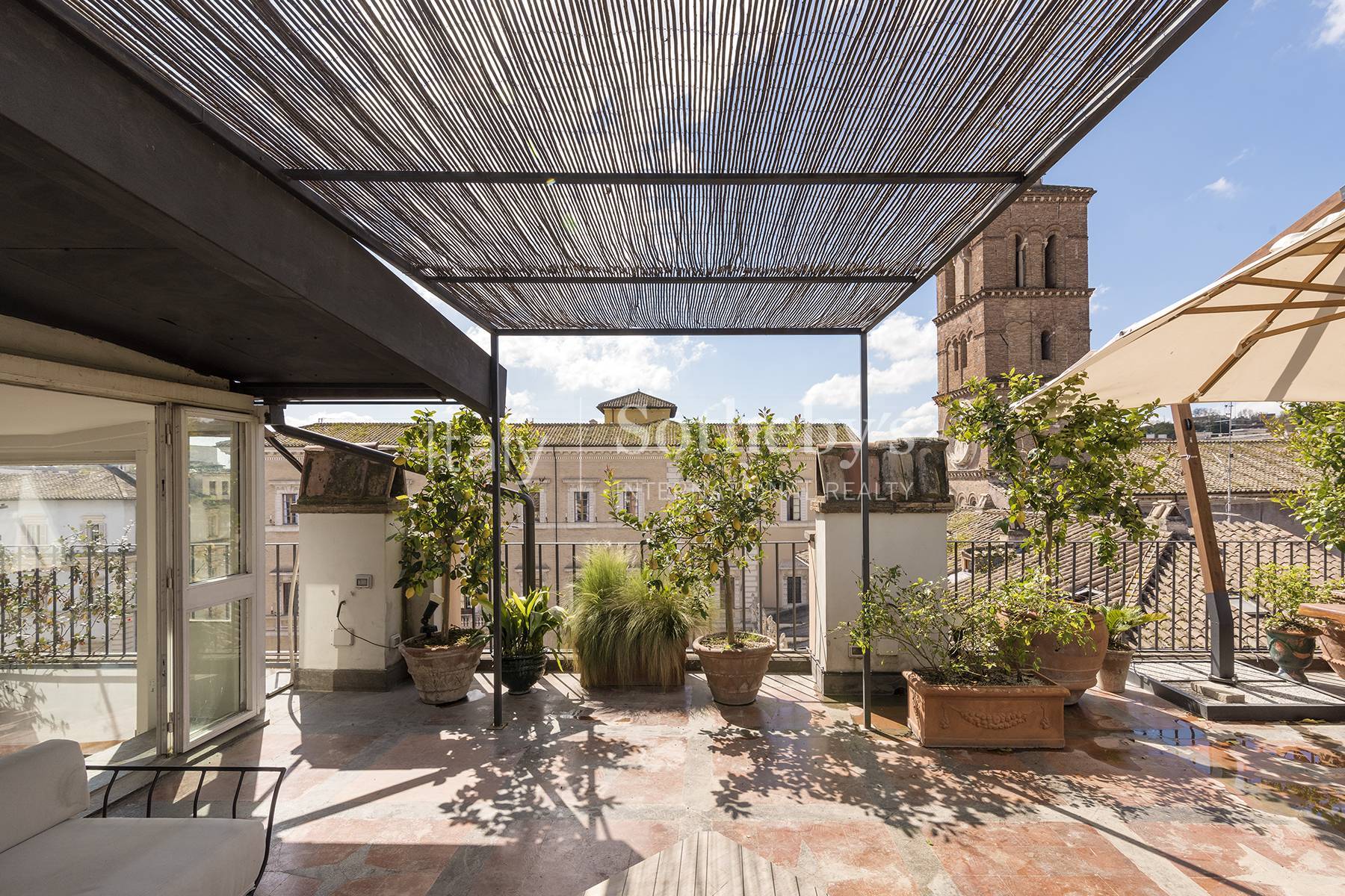  Prestigious penthouse with stunning panoramic terraces in Trastevere - 物件實景