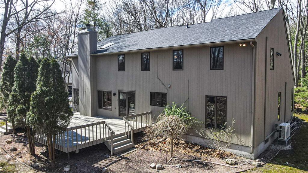 East Greenwich, Rhode Island, 02818, United States, 3 Bedrooms Bedrooms, ,3 BathroomsBathrooms,Residential,For Sale,1905846
