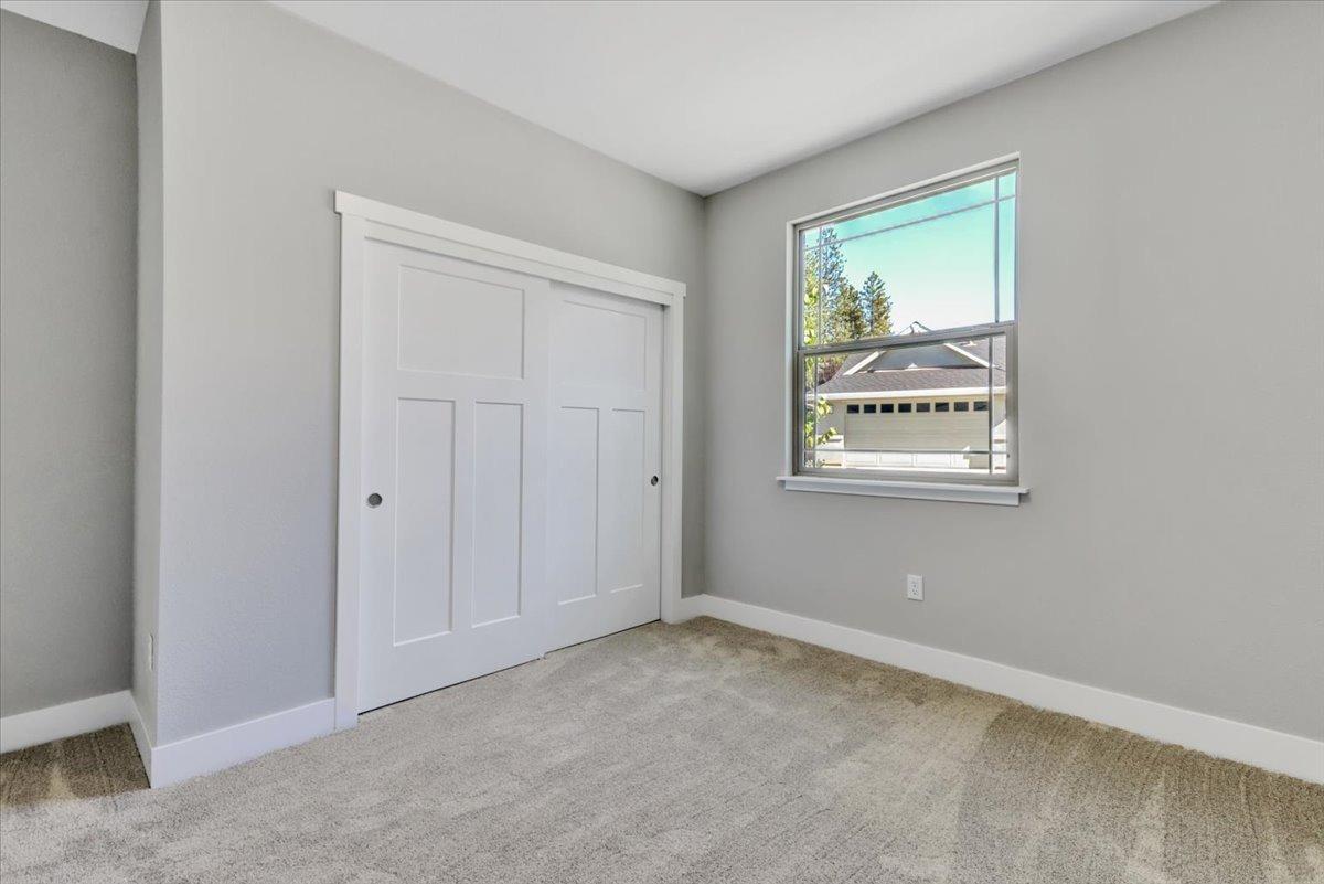 Grass Valley, California, 95945, United States, 3 Bedrooms Bedrooms, ,2 BathroomsBathrooms,Residential,For Sale,1978988