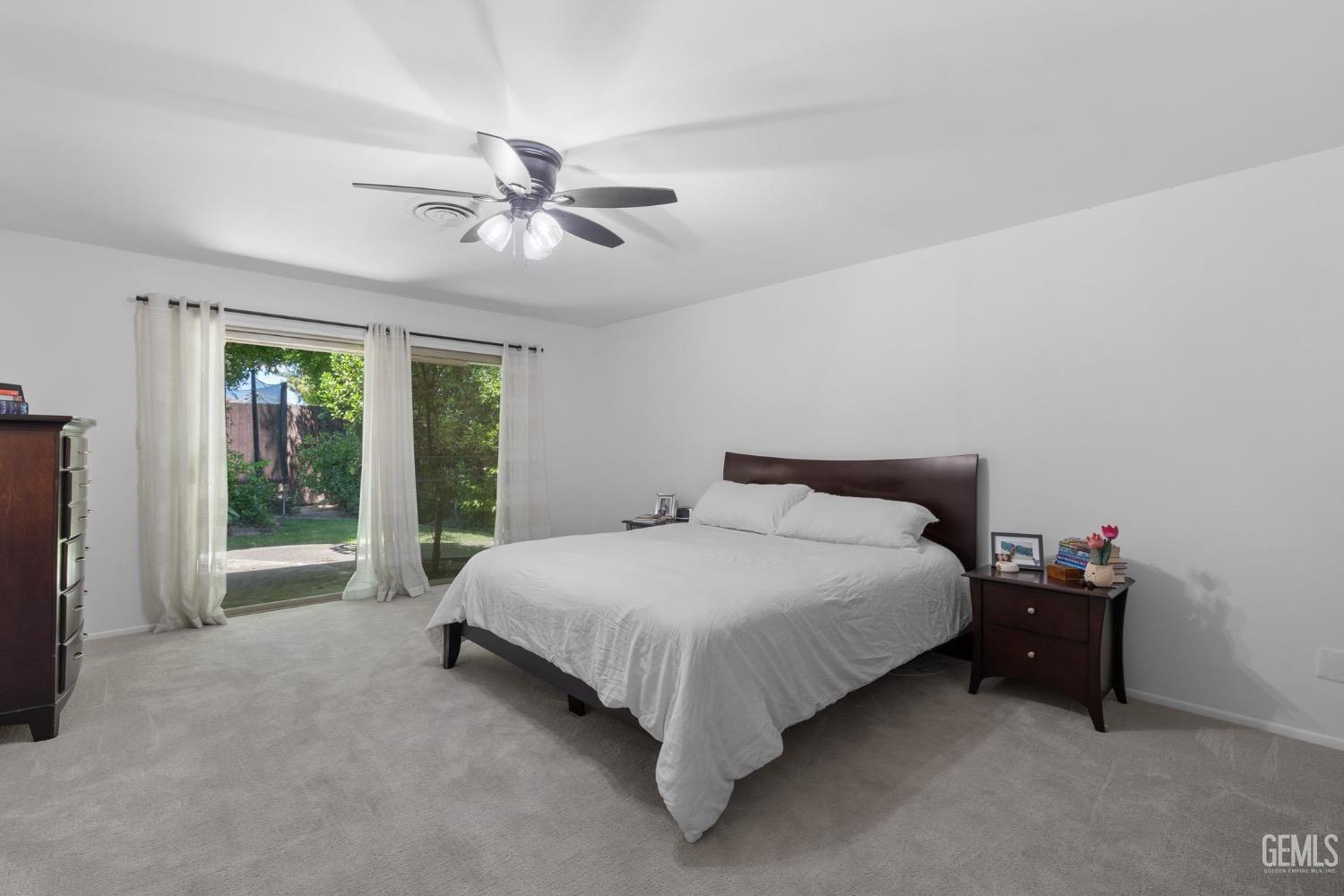 Bakersfield, California, 93301, United States, 3 Bedrooms Bedrooms, ,3 BathroomsBathrooms,Residential,For Sale,1807376