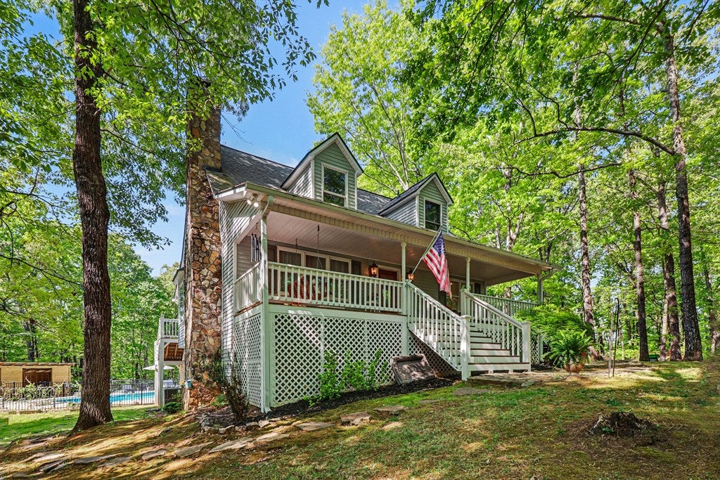 Ellijay, Georgia, 30540, United States, 3 Bedrooms Bedrooms, ,4 BathroomsBathrooms,Residential,For Sale,2044950