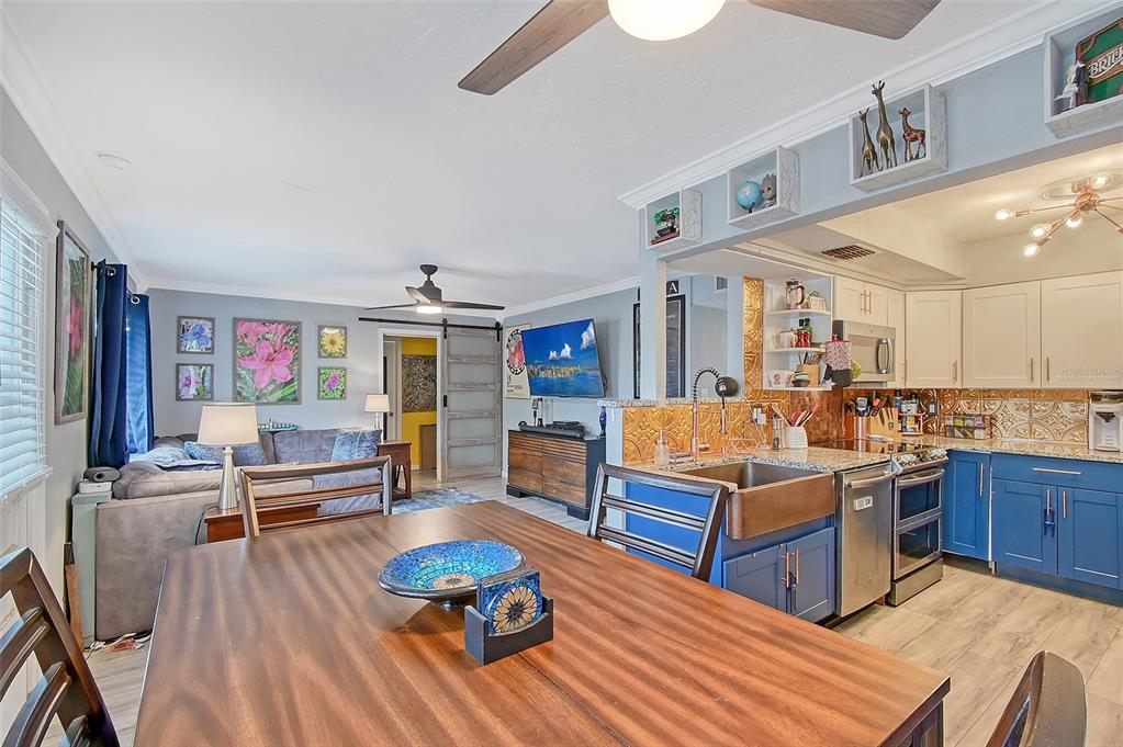 Sarasota, Florida, 34239, United States, 4 Bedrooms Bedrooms, ,2 BathroomsBathrooms,Residential,For Sale,1942091