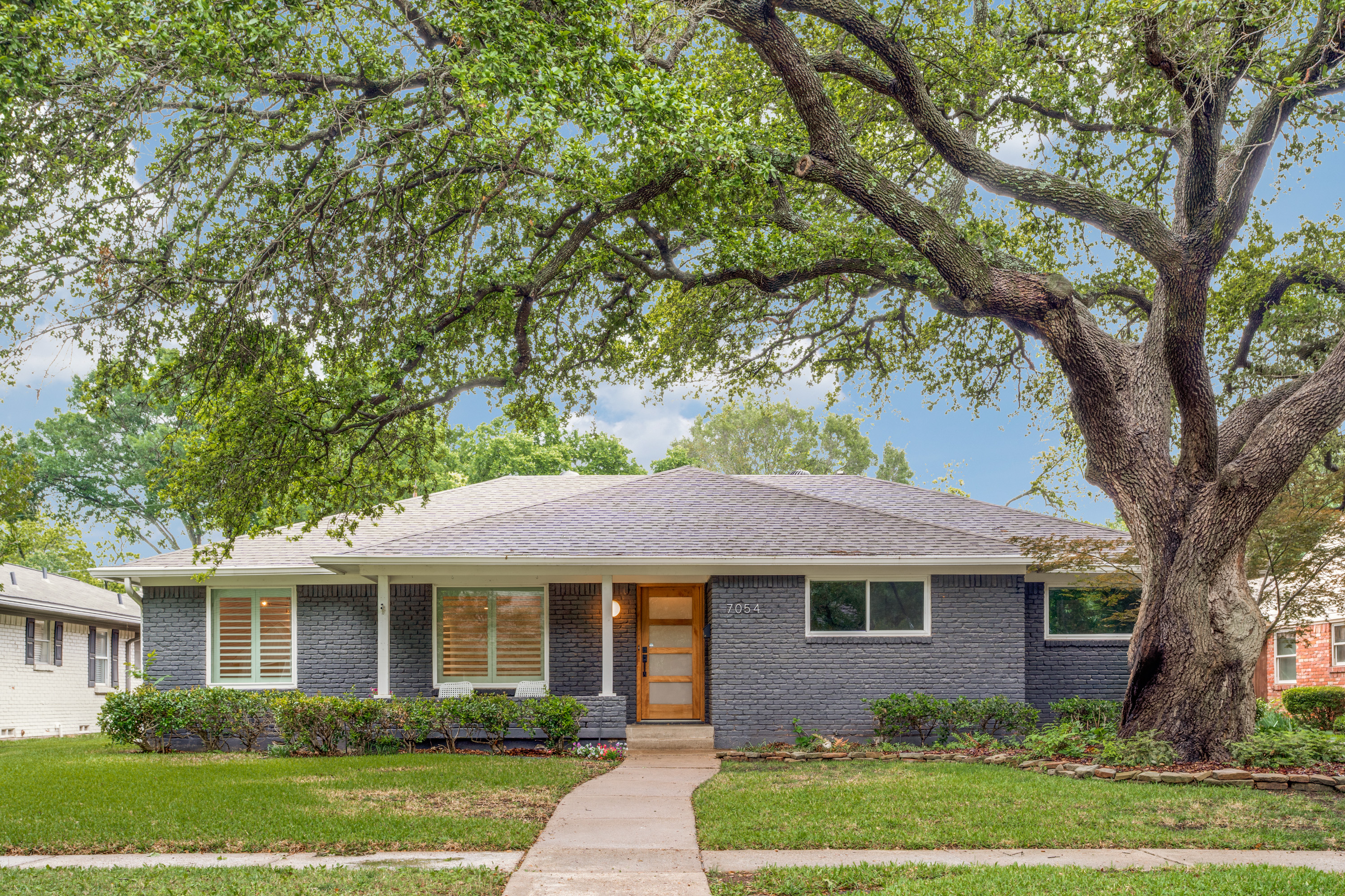  Beautifully Updated One-Story on Oversized Lot in Merriman Manor - 物件實景