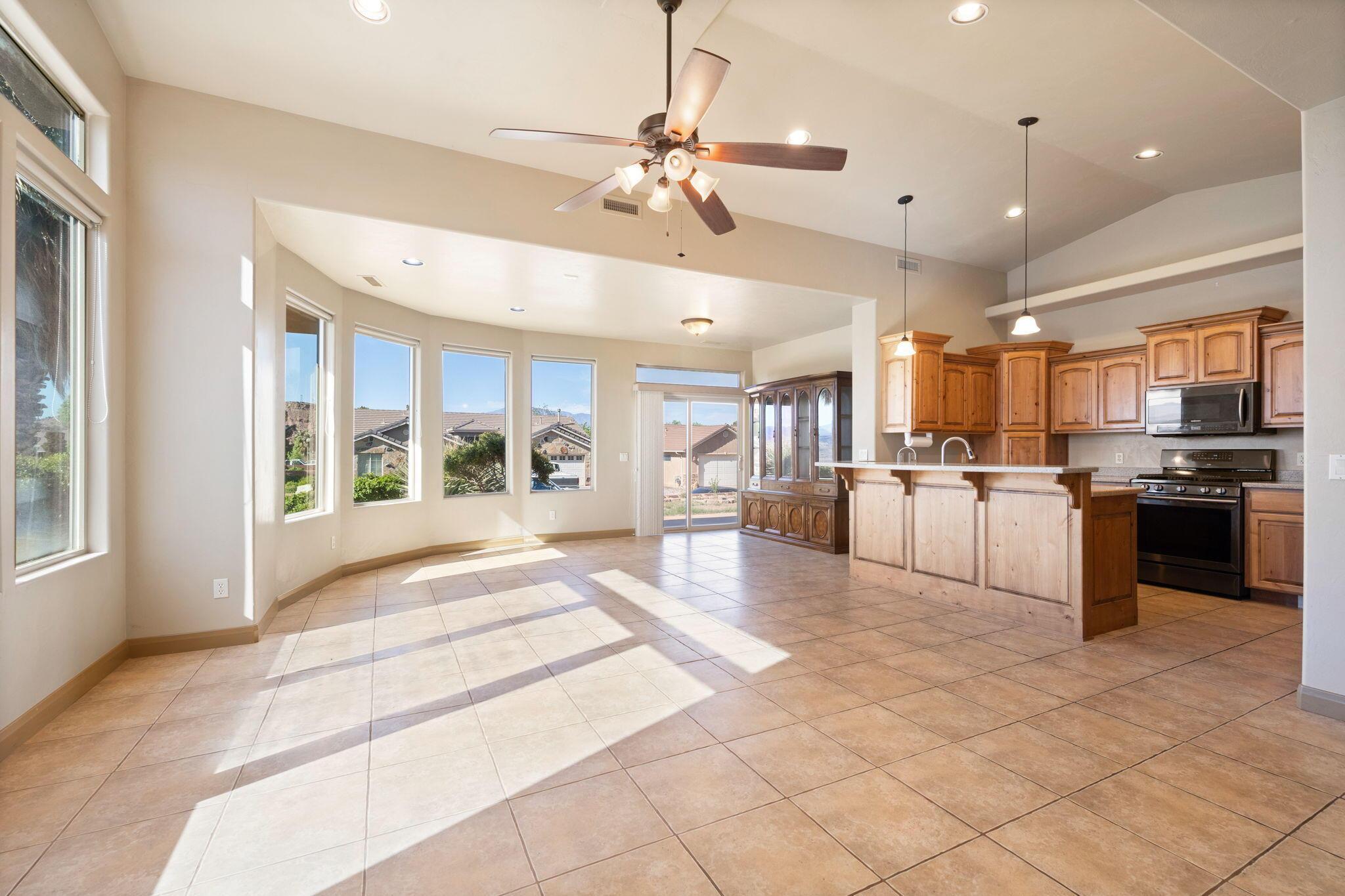 St George, Utah, 84790, United States, 3 Bedrooms Bedrooms, ,2 BathroomsBathrooms,Residential,For Sale,1878970