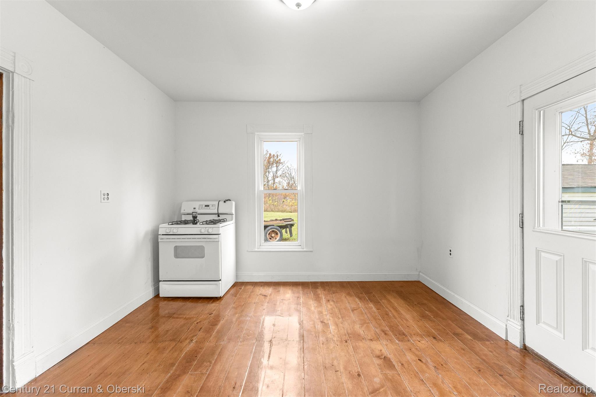 Westland, Michigan, 48185, United States, 3 Bedrooms Bedrooms, ,2 BathroomsBathrooms,Residential,For Sale,1985748