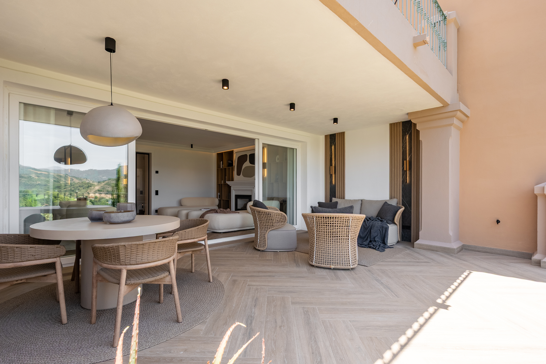  Townhouse with panoramic golf views and sunset terraces in Benahavís - 物件實景