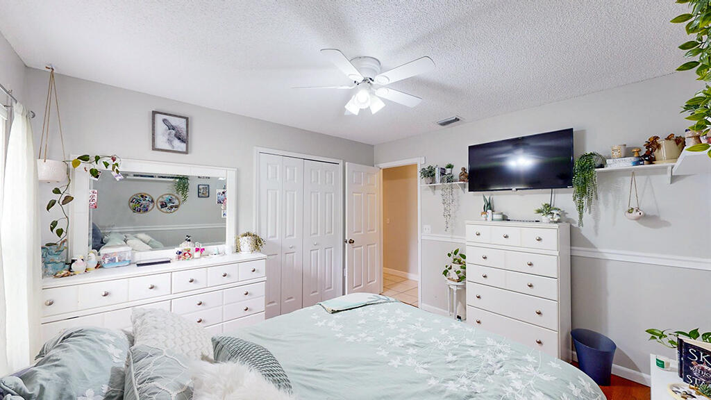 3329 Lake View Circle, Melbourne, Florida, 32934, United States, 4 Bedrooms Bedrooms, ,3 BathroomsBathrooms,Residential,For Sale,3329 Lake View Circle,1482644