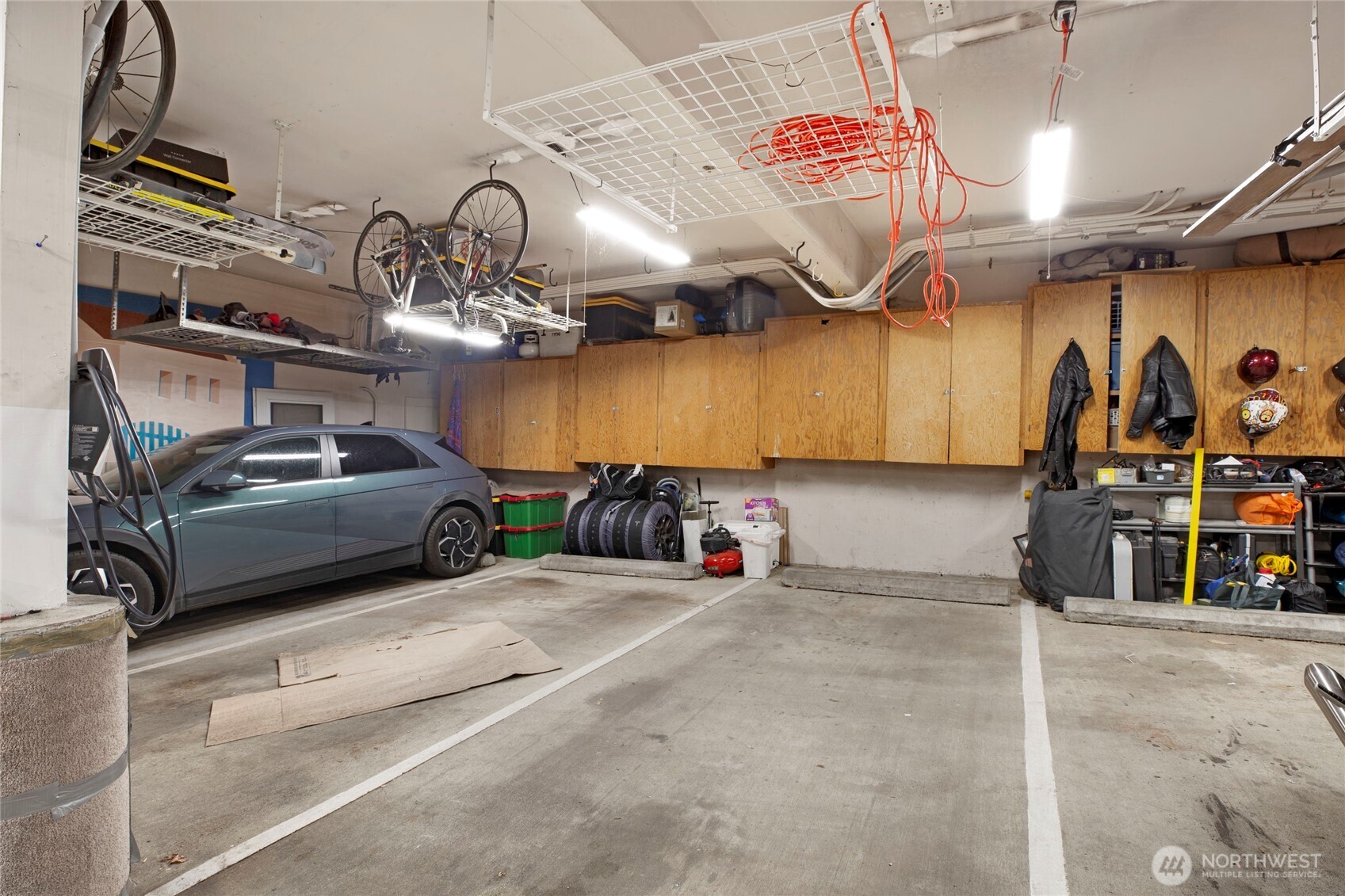 Seattle, Washington, 98122, United States, 2 Bedrooms Bedrooms, ,Residential,For Sale,1847891