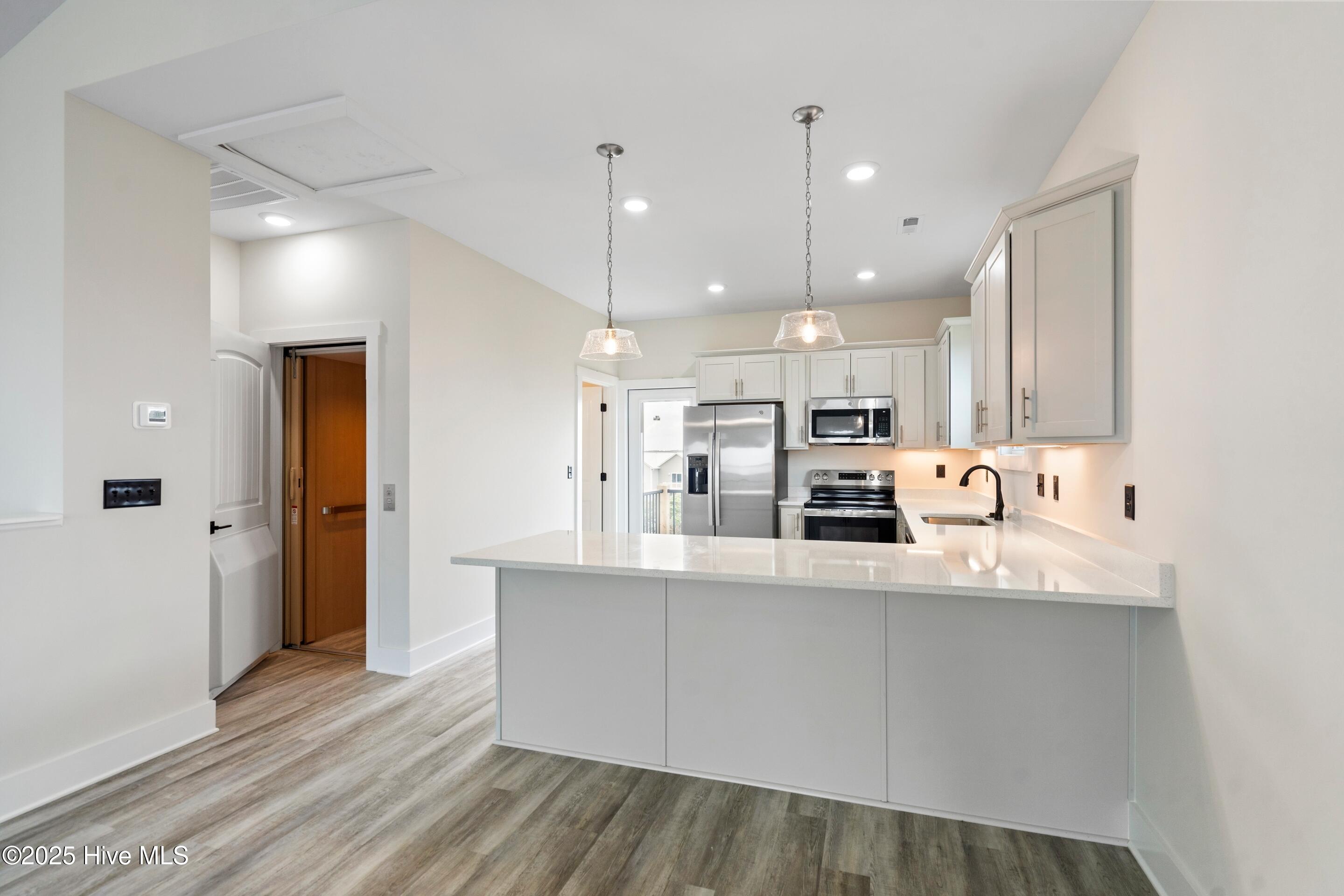 2211 New River Inlet Road 18b, North Topsail Beach, North Carolina, 28460, United States, 4 Bedrooms Bedrooms, ,5 BathroomsBathrooms,Residential,For Sale,2211 New River Inlet Road 18b,1673581