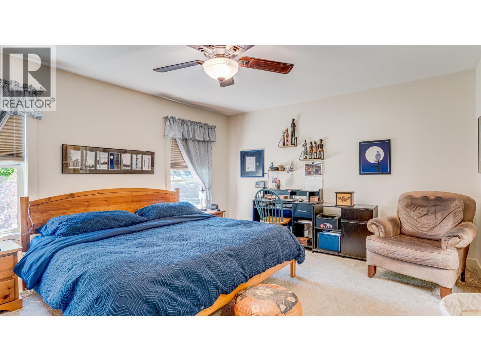 SALMON ARM, British Columbia, V1E 2B6, CA, 3 Bedrooms Bedrooms, ,2 BathroomsBathrooms,Residential,For Sale,1950686