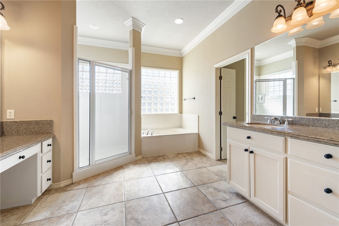 College Station, Texas, 77845, United States, 4 Bedrooms Bedrooms, ,4 BathroomsBathrooms,Residential,For Sale,2013780