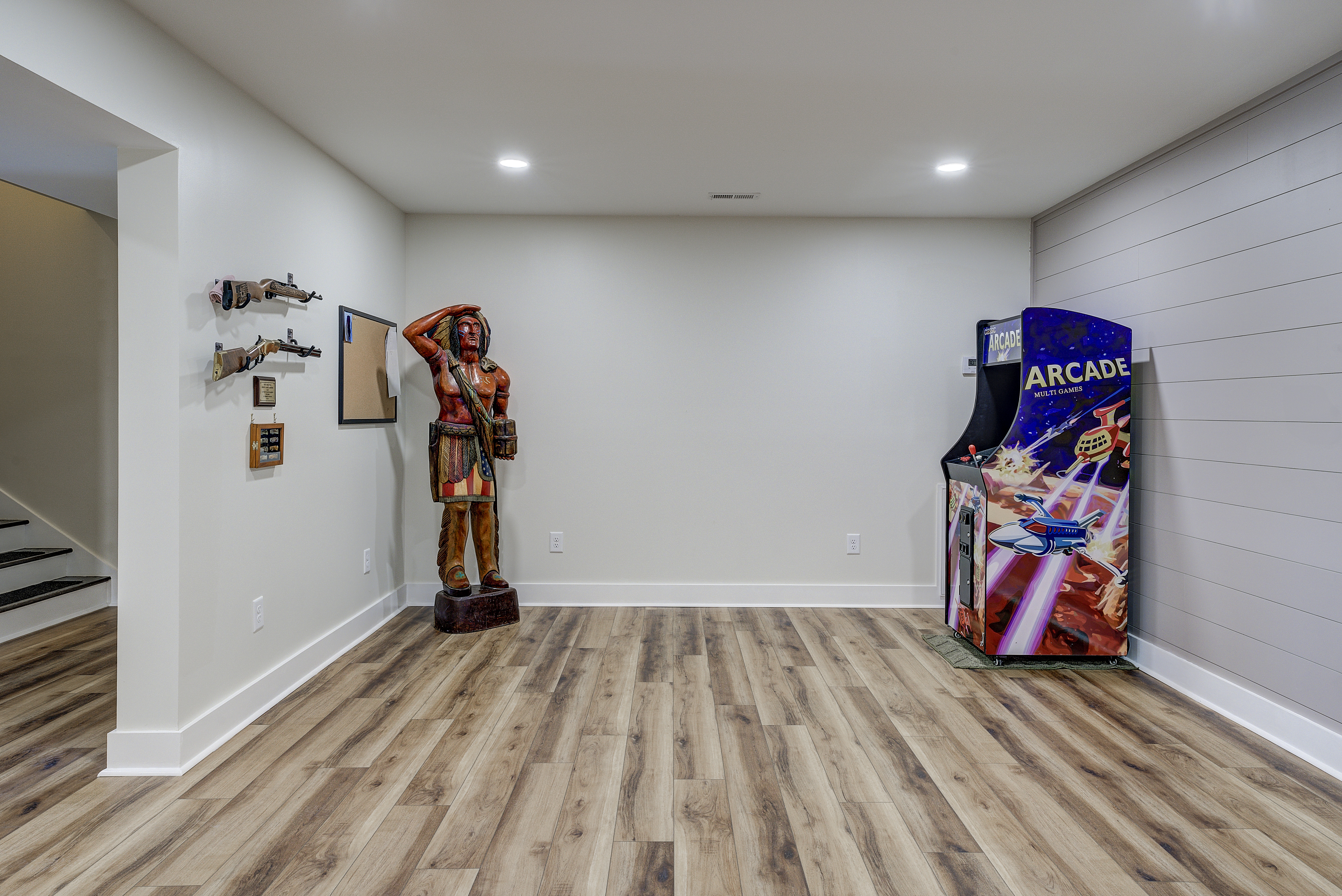 Jonesborough, Tennessee, 37659, United States, 3 Bedrooms Bedrooms, ,3 BathroomsBathrooms,Residential,For Sale,2000637