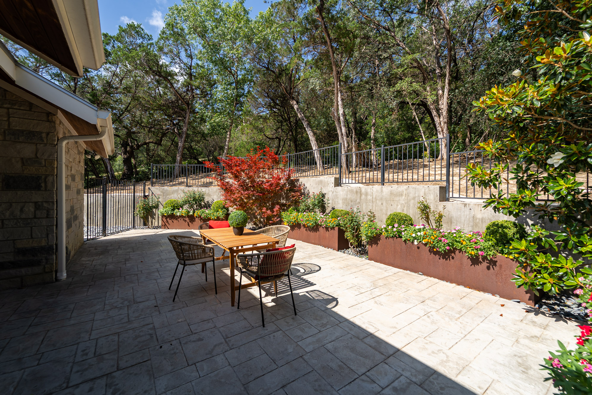  A Rare Lake Austin Estate Defined by Privacy and Natural Beauty - 物件實景