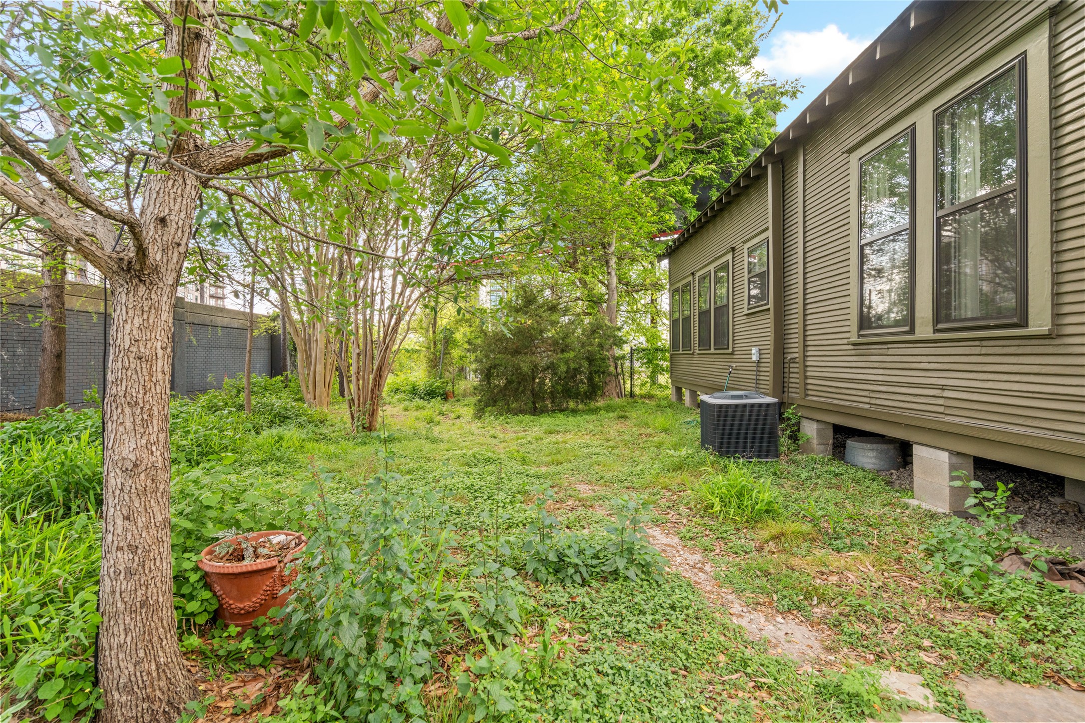  809 Woodrow Street - 物件實景