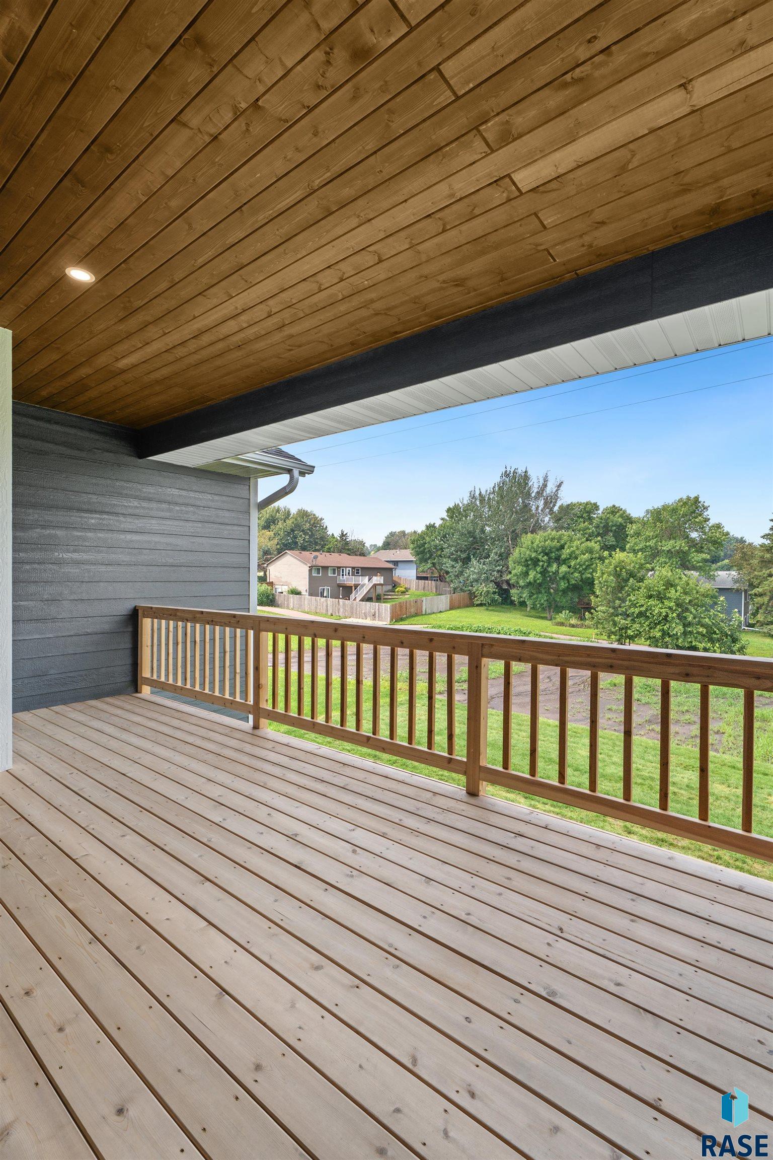 Sioux Falls, South Dakota, 57110, United States, 4 Bedrooms Bedrooms, ,2 BathroomsBathrooms,Residential,For Sale,1982454