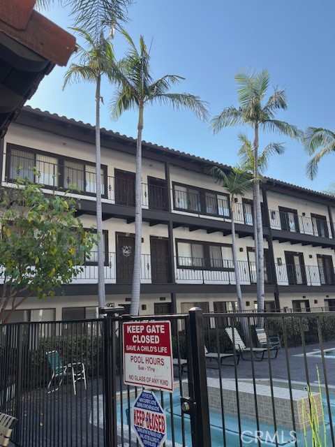 Fountain Valley, California, 92708, United States, 2 Bedrooms Bedrooms, ,2 BathroomsBathrooms,Residential,For Sale,1977457