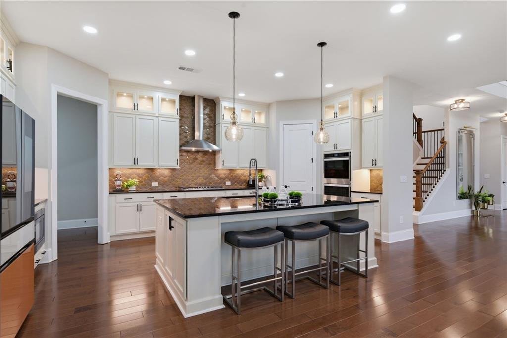 Cumming, Georgia, 30040, United States, 7 Bedrooms Bedrooms, ,6 BathroomsBathrooms,Residential,For Sale,2021532