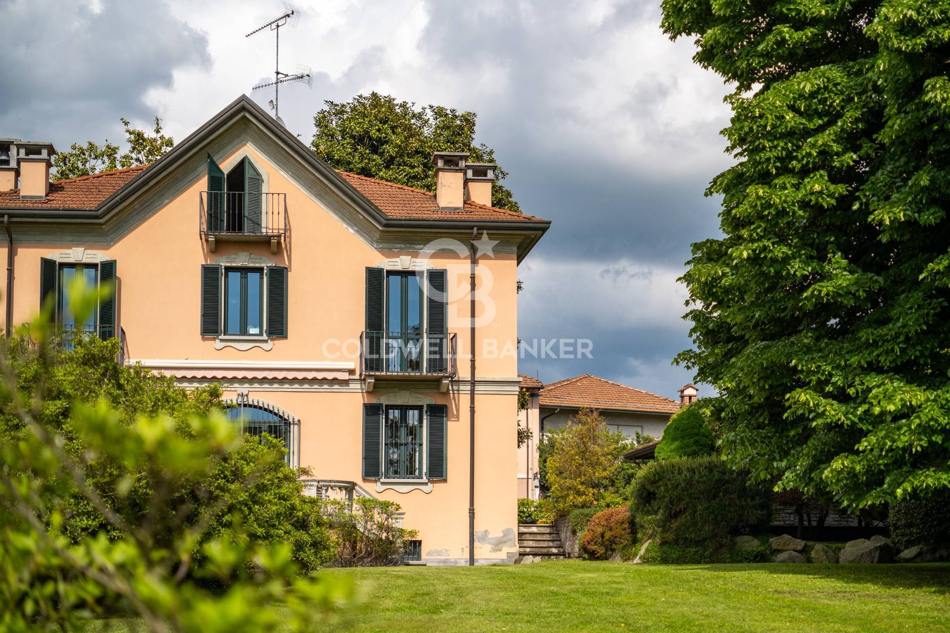 Sesto Calende, Varese, 21018, IT, 6 Bedrooms Bedrooms, ,5 BathroomsBathrooms,Residential,For Sale,1796878