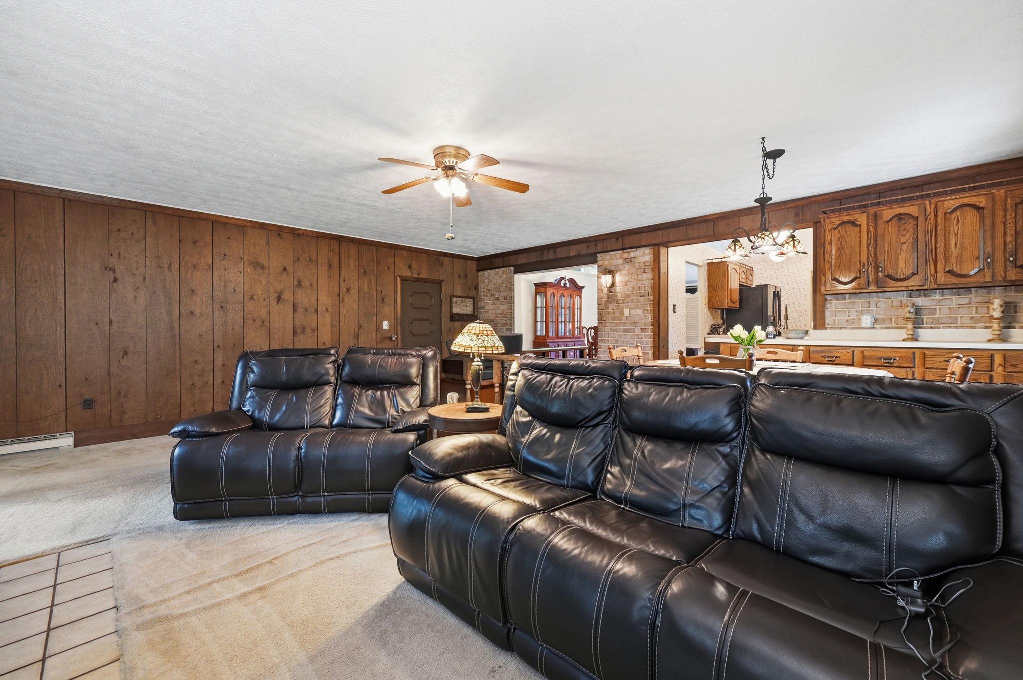 Fairfax, Virginia, 22032, United States, 4 Bedrooms Bedrooms, ,3 BathroomsBathrooms,Residential,For Sale,2048282