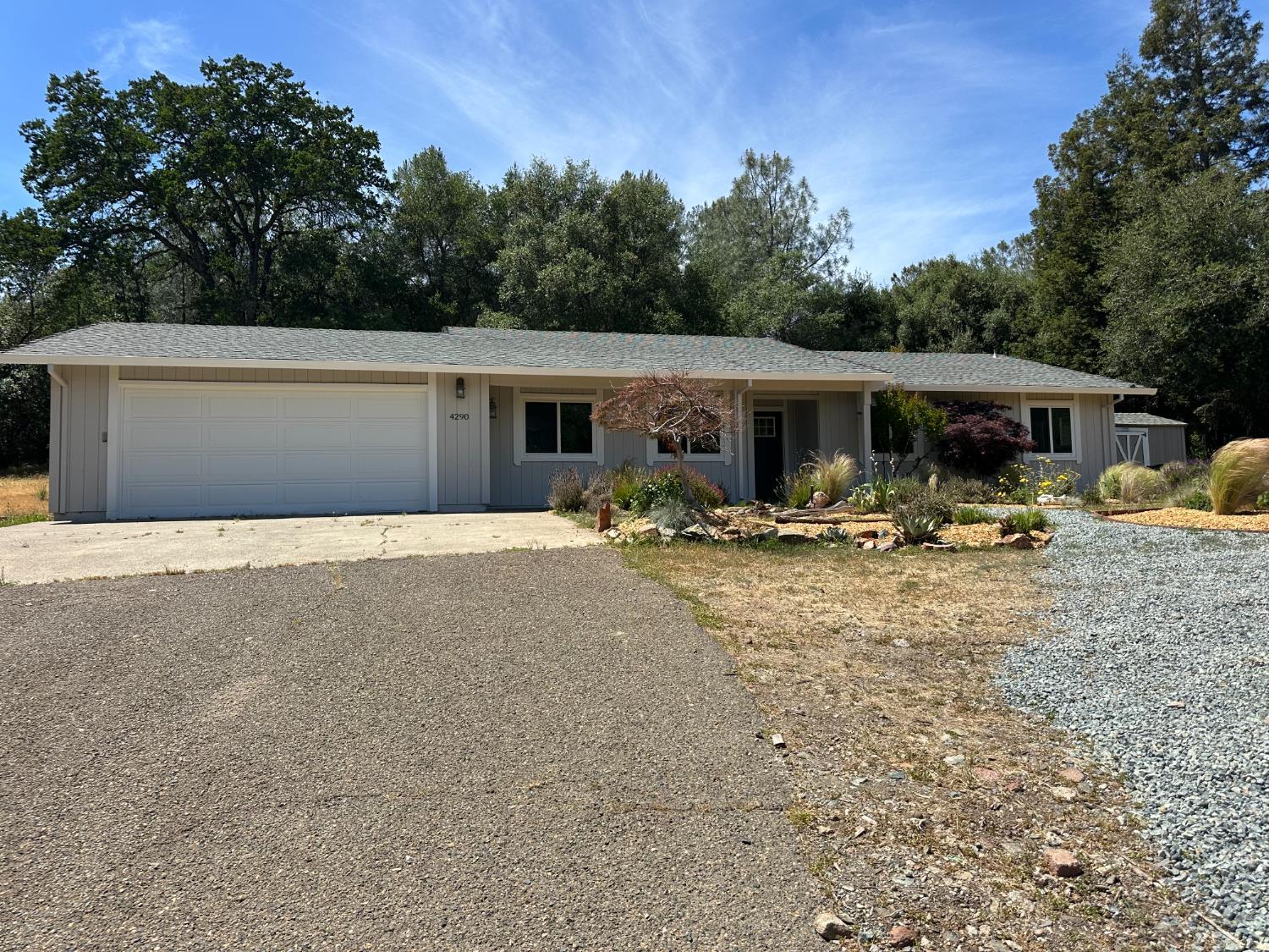 Shingle Springs, California, 95682, United States, 3 Bedrooms Bedrooms, ,2 BathroomsBathrooms,Residential,For Sale,1882228