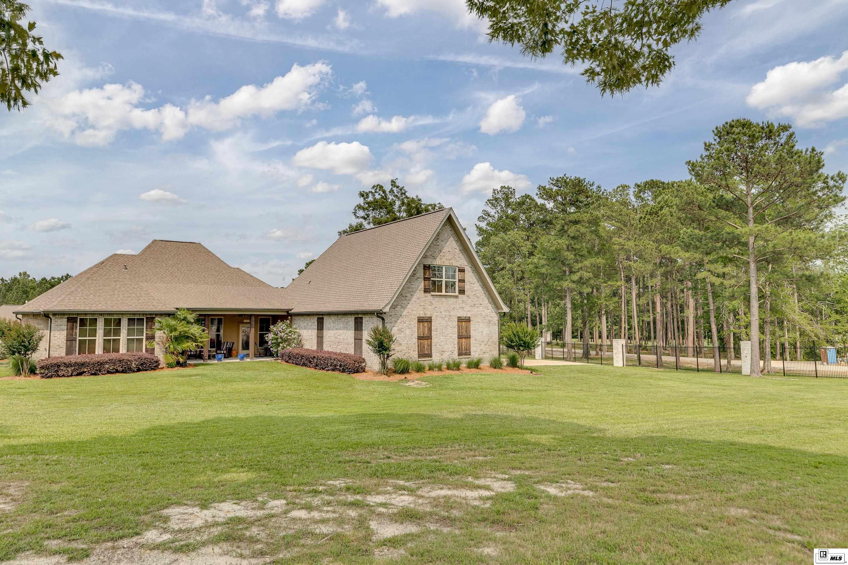Calhoun, Louisiana, 71225, United States, 3 Bedrooms Bedrooms, ,3 BathroomsBathrooms,Residential,For Sale,1847103