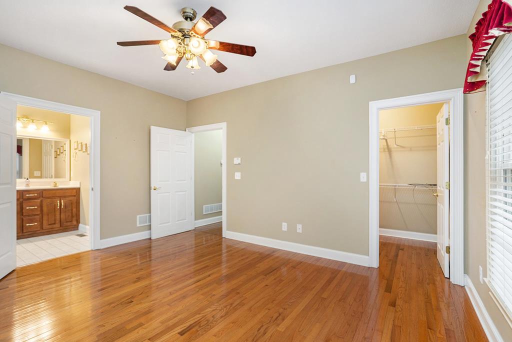 Ellijay, Georgia, 30536, United States, 5 Bedrooms Bedrooms, ,4 BathroomsBathrooms,Residential,For Sale,1859023