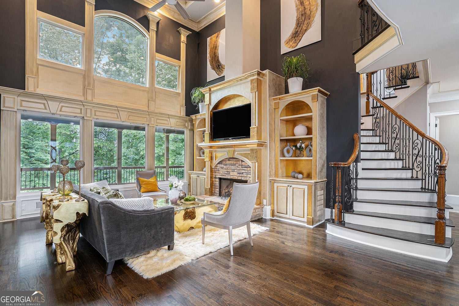 Atlanta, Georgia, 30331, United States, 6 Bedrooms Bedrooms, ,6 BathroomsBathrooms,Residential,For Sale,1929933