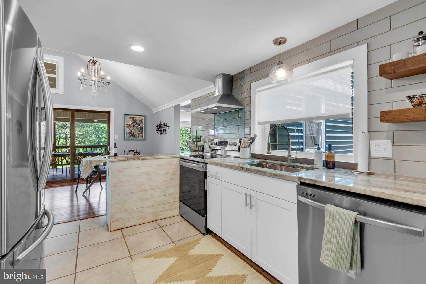 Pasadena, Maryland, 21122, United States, 2 Bedrooms Bedrooms, ,2 BathroomsBathrooms,Residential,For Sale,1837604