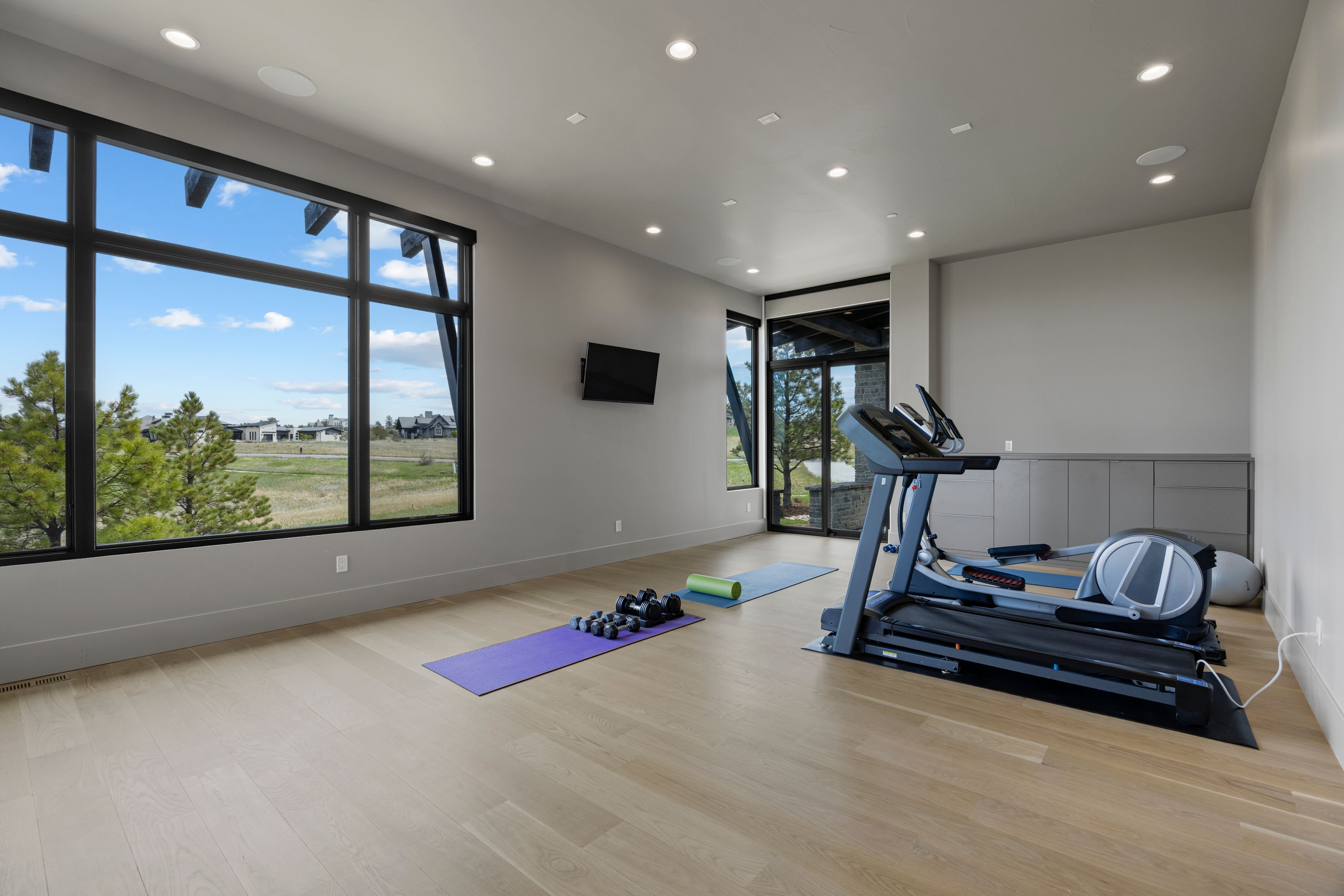  5 Bedroom  7 Bathroom Residence in 3+ Acres With Unobstructed Mountain Views - 物件實景