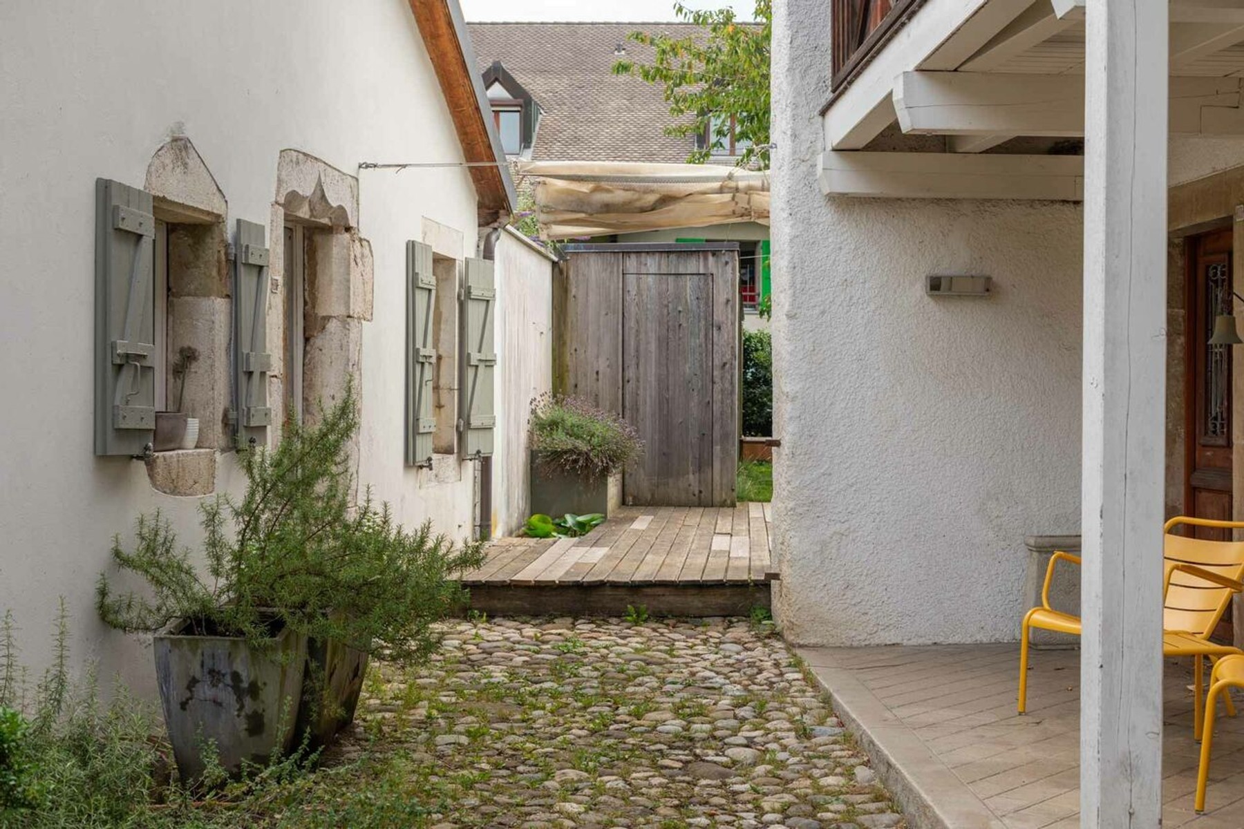  a family home where  everyone has their own space - 物件實景