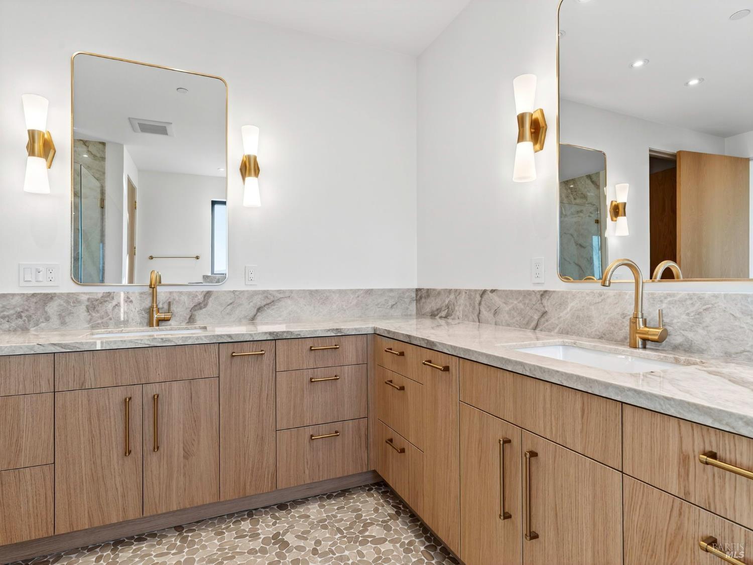 Napa, California, 94558, United States, 3 Bedrooms Bedrooms, ,5 BathroomsBathrooms,Residential,For Sale,1991102