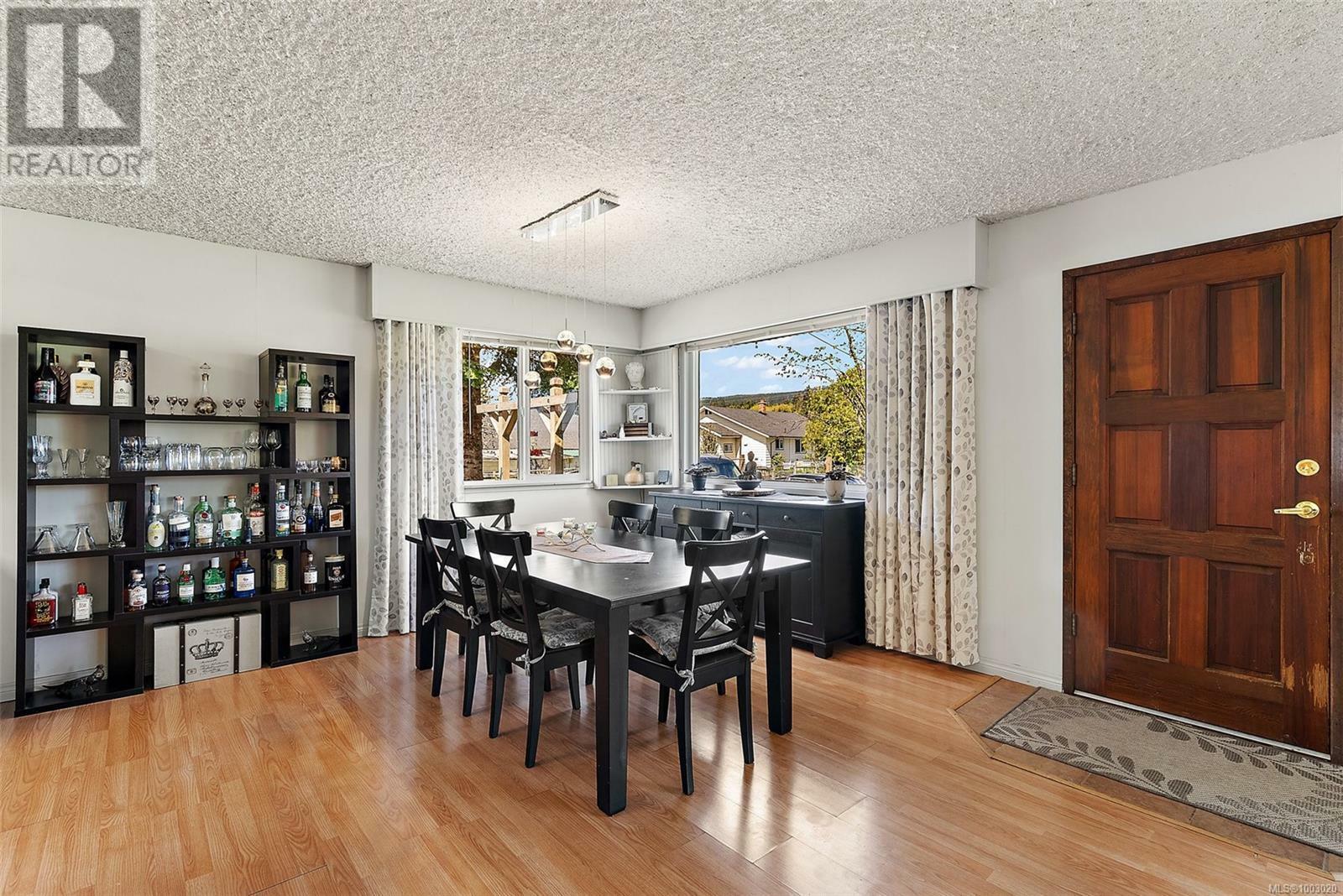 DUNCAN, British Columbia, V9L 6K5, CA, 4 Bedrooms Bedrooms, ,2 BathroomsBathrooms,Residential,For Sale,1874762