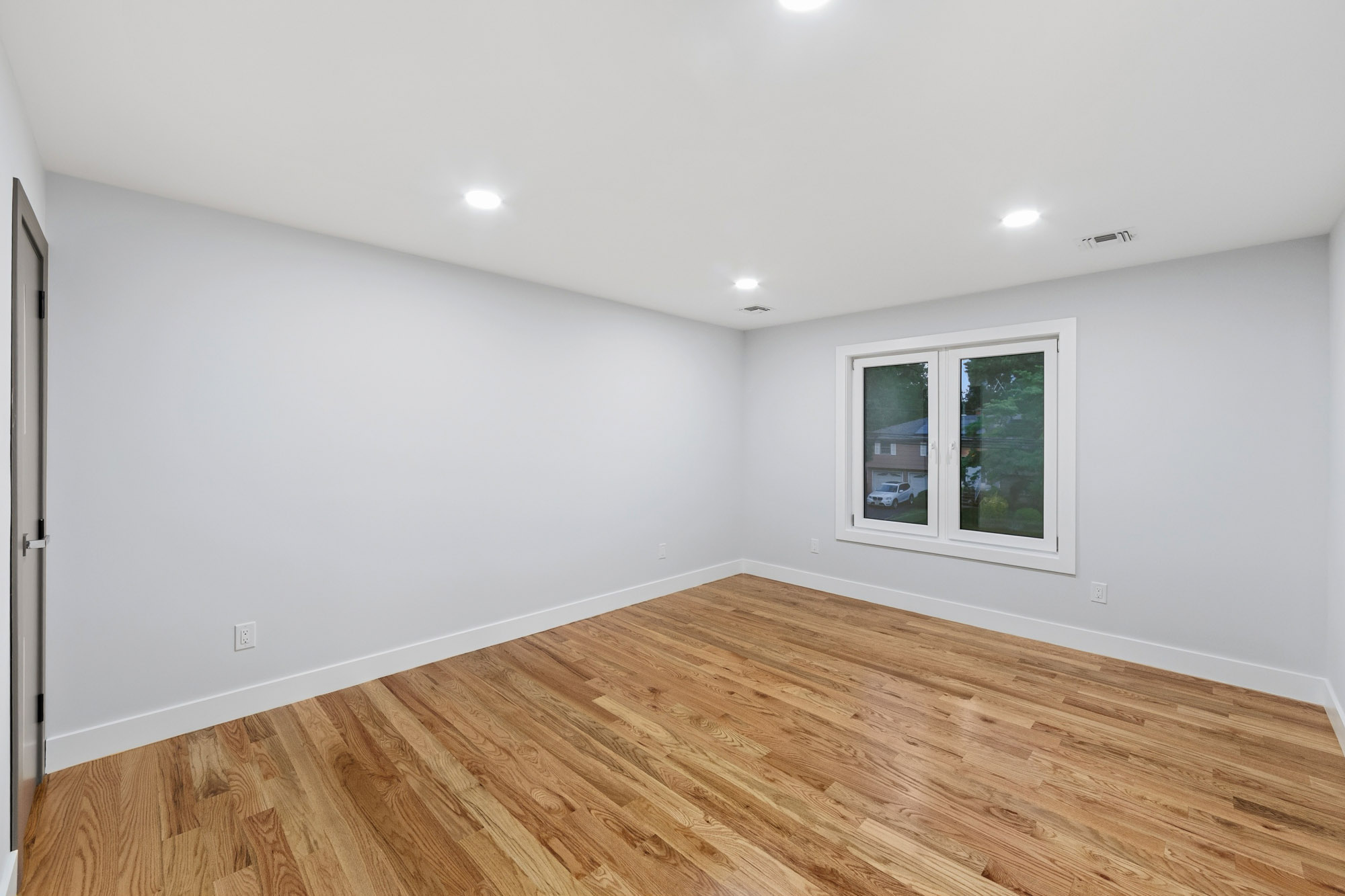  31-07 Morlot Avenue, Fair Lawn, NJ, 07410 - 物件實景