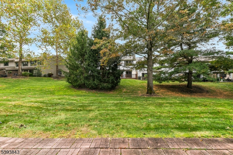 Bernards Twp., New Jersey, 07920, United States, 2 Bedrooms Bedrooms, ,3 BathroomsBathrooms,Residential,For Sale,1972655