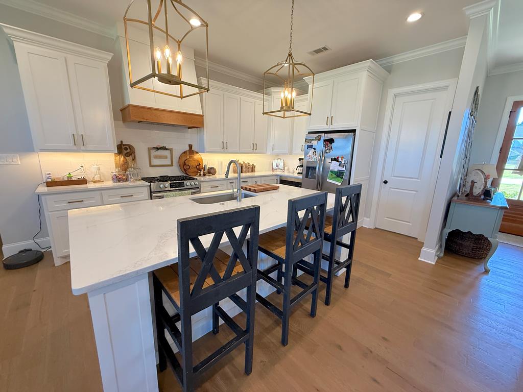 OXFORD, Mississippi, 38655, United States, 4 Bedrooms Bedrooms, ,4 BathroomsBathrooms,Residential,For Sale,1933642