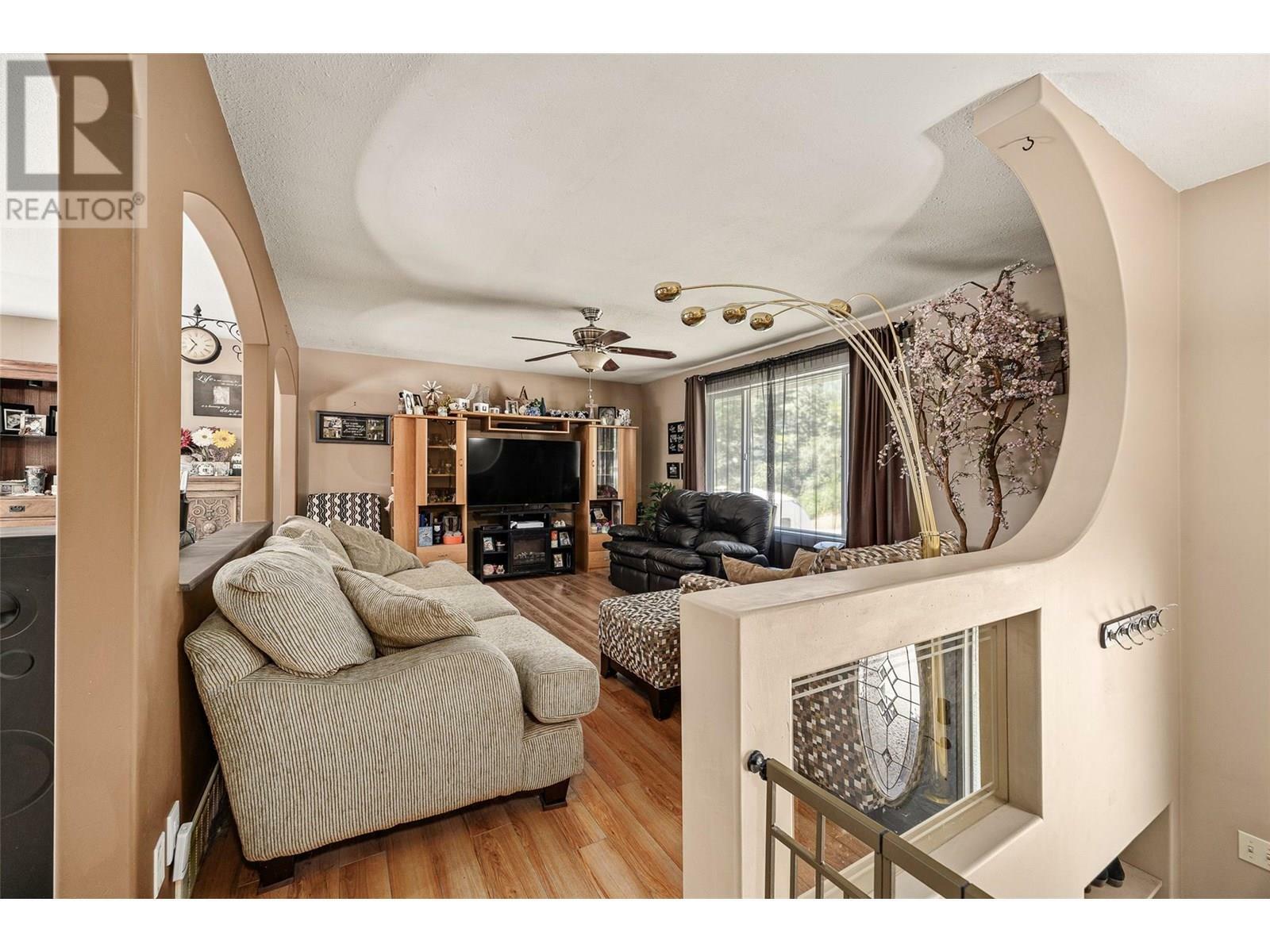 WEST KELOWNA, British Columbia, V4T 1B8, CA, 3 Bedrooms Bedrooms, ,2 BathroomsBathrooms,Residential,For Sale,1859691