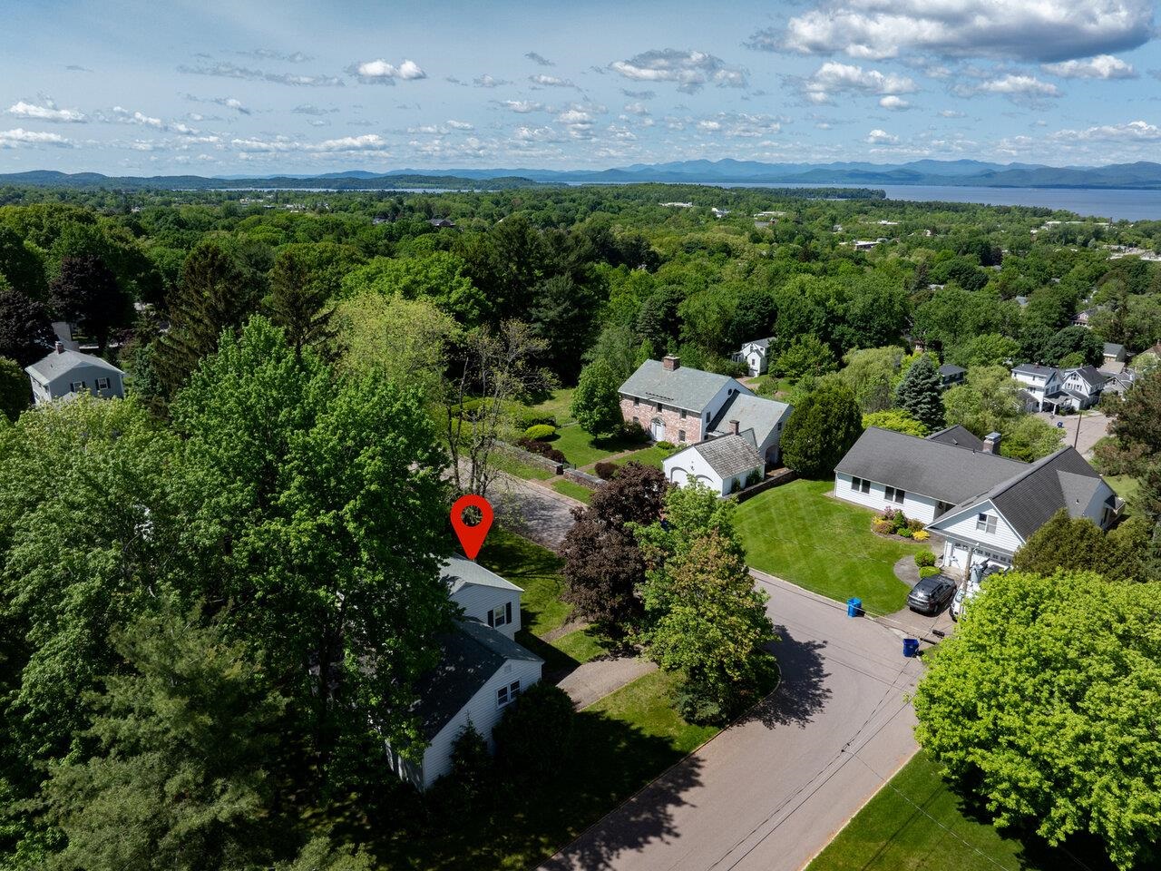 Burlington, Vermont, 05401, United States, 4 Bedrooms Bedrooms, ,2 BathroomsBathrooms,Residential,For Sale,1838710
