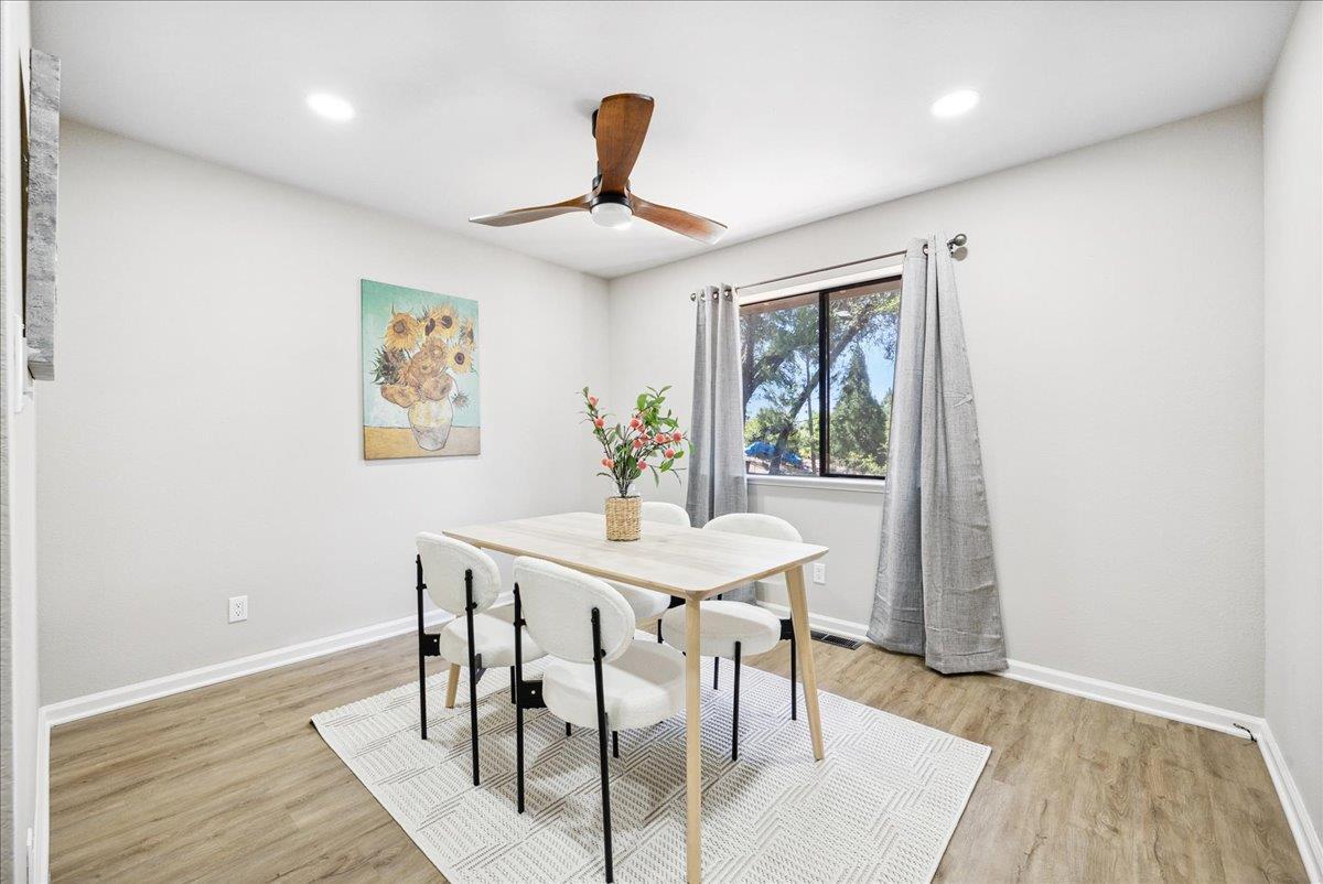 Grass Valley, California, 95949, United States, 4 Bedrooms Bedrooms, ,3 BathroomsBathrooms,Residential,For Sale,1976172