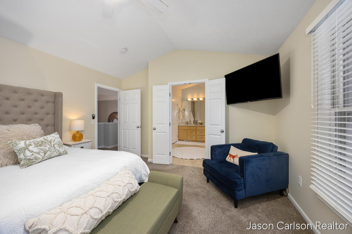 Caledonia, Michigan, 49316, United States, 4 Bedrooms Bedrooms, ,3 BathroomsBathrooms,Residential,For Sale,2008089