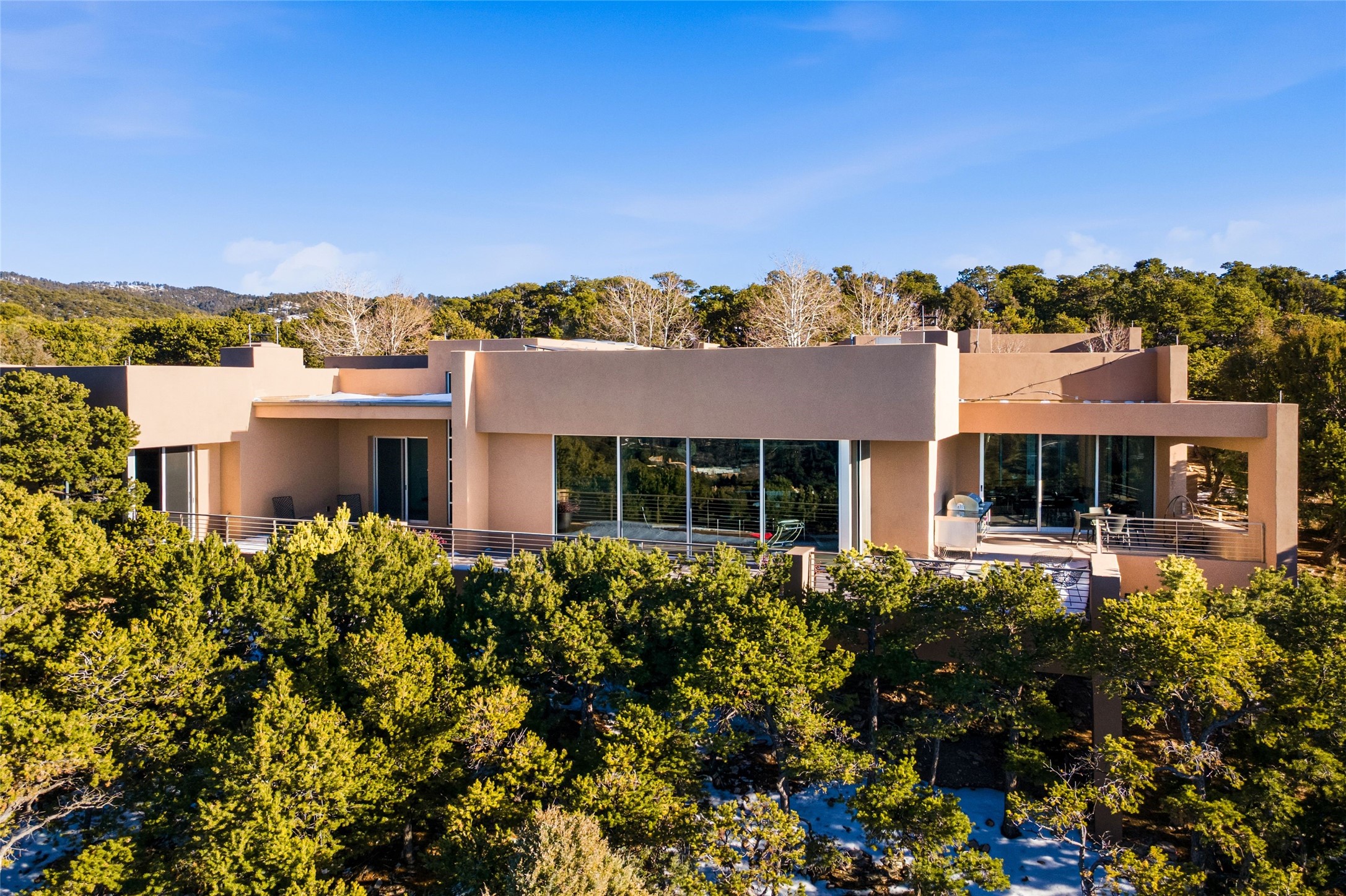  1135 S Summit Drive - 物件實景