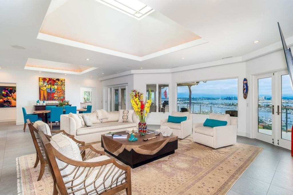 San Diego, California, 92106, United States, 4 Bedrooms Bedrooms, ,7 BathroomsBathrooms,Residential,For Sale,1988127