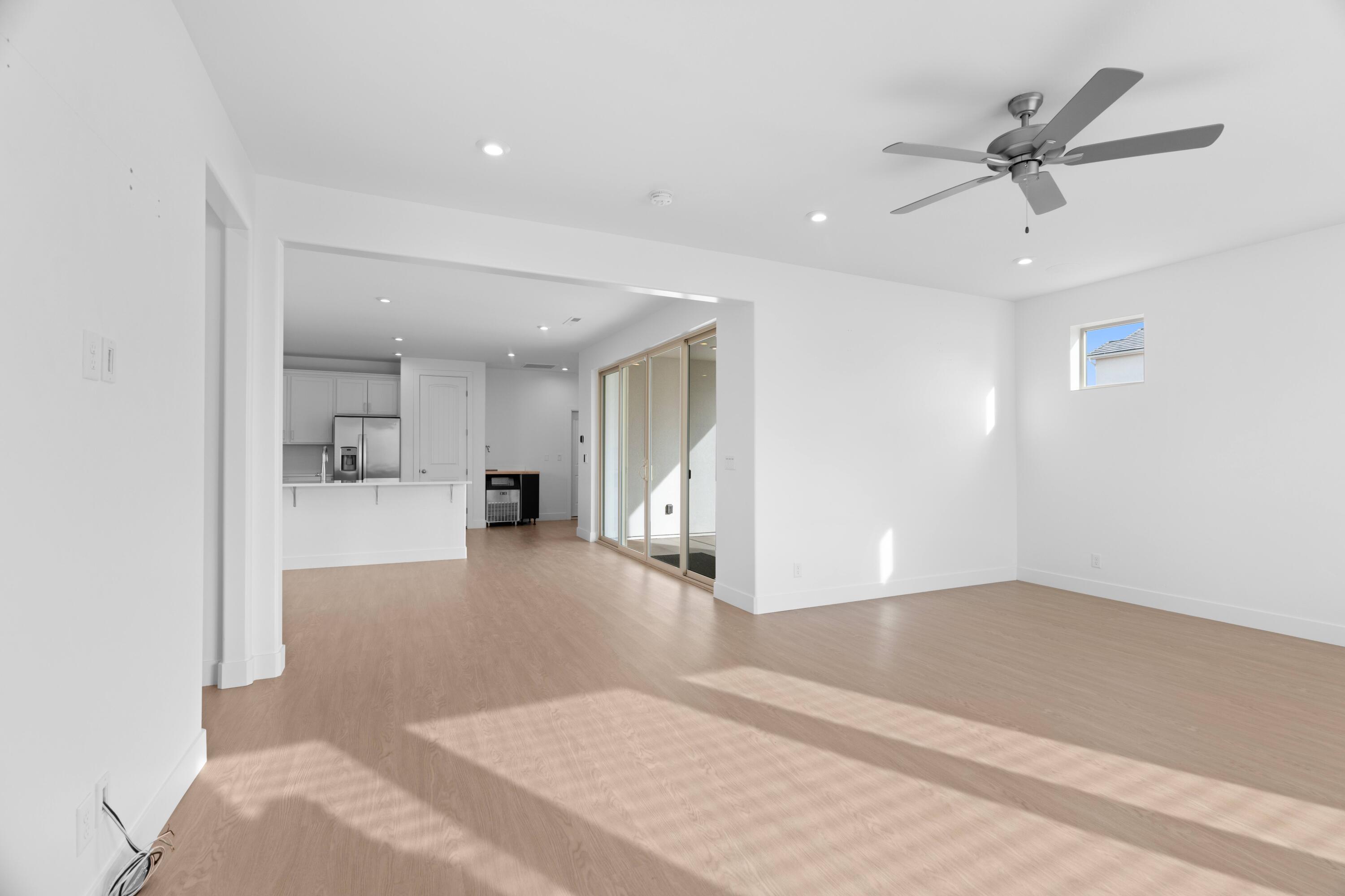 St George, Utah, 84790, United States, 3 Bedrooms Bedrooms, ,3 BathroomsBathrooms,Residential,For Sale,1982325