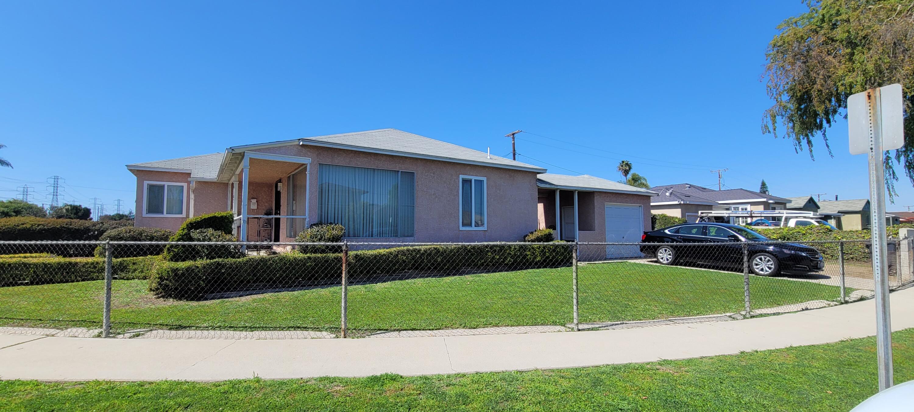 Compton, California, 90220, United States, 3 Bedrooms Bedrooms, ,1 BathroomBathrooms,Residential,For Sale,1944984
