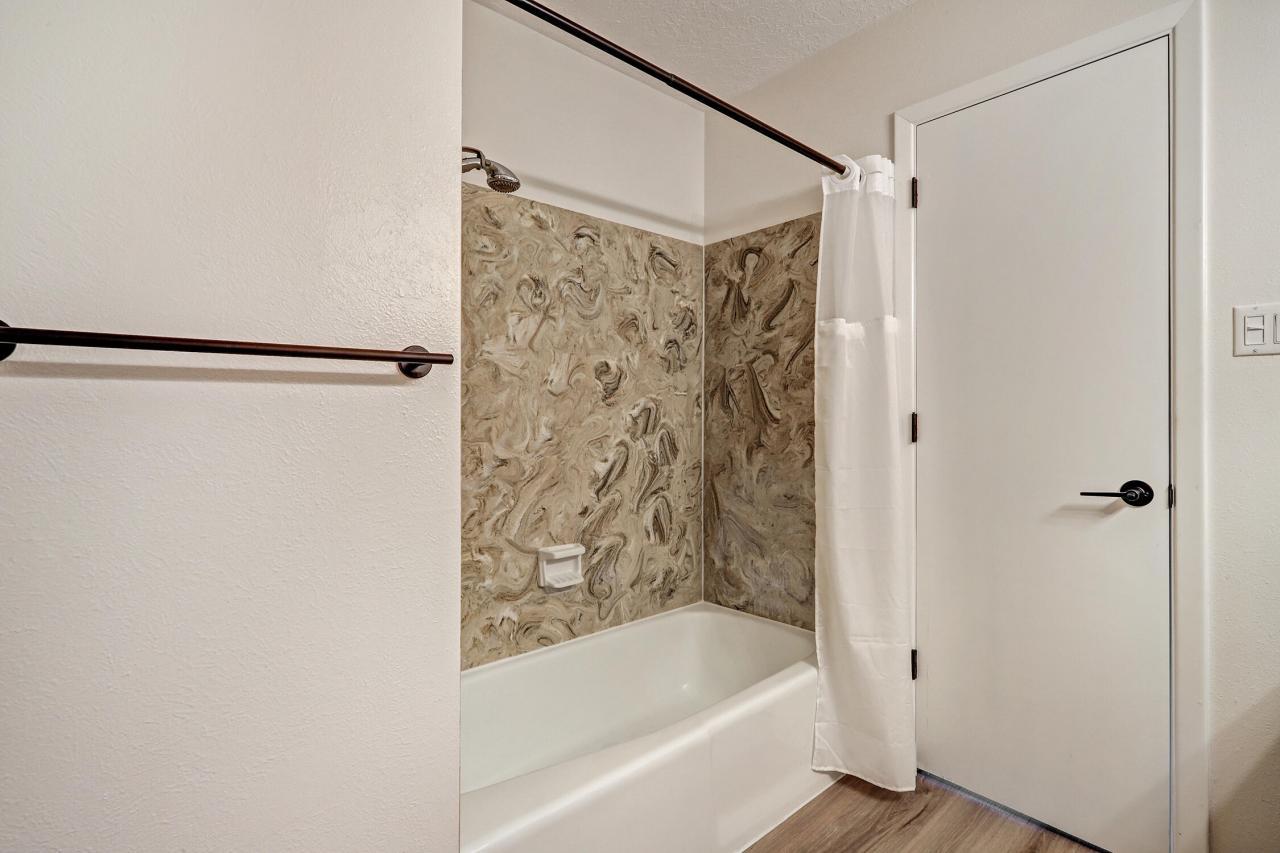 9601 Admiral Dewey Avenue NE, Albuquerque, New Mexico, 87111, United States, 4 Bedrooms Bedrooms, ,2 BathroomsBathrooms,Residential,For Sale,9601 Admiral Dewey Avenue NE,1589095